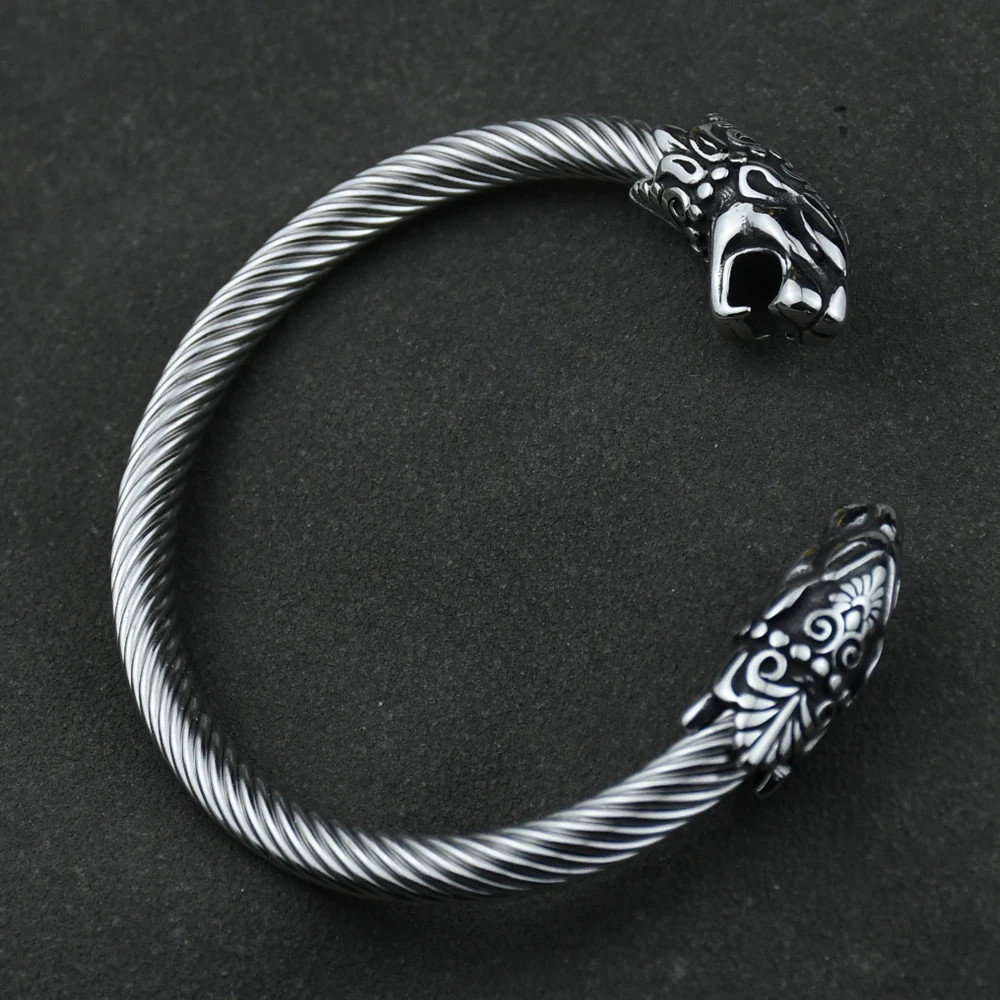 Retro Wolf Bracelet Cuff Bangle Womens Gift