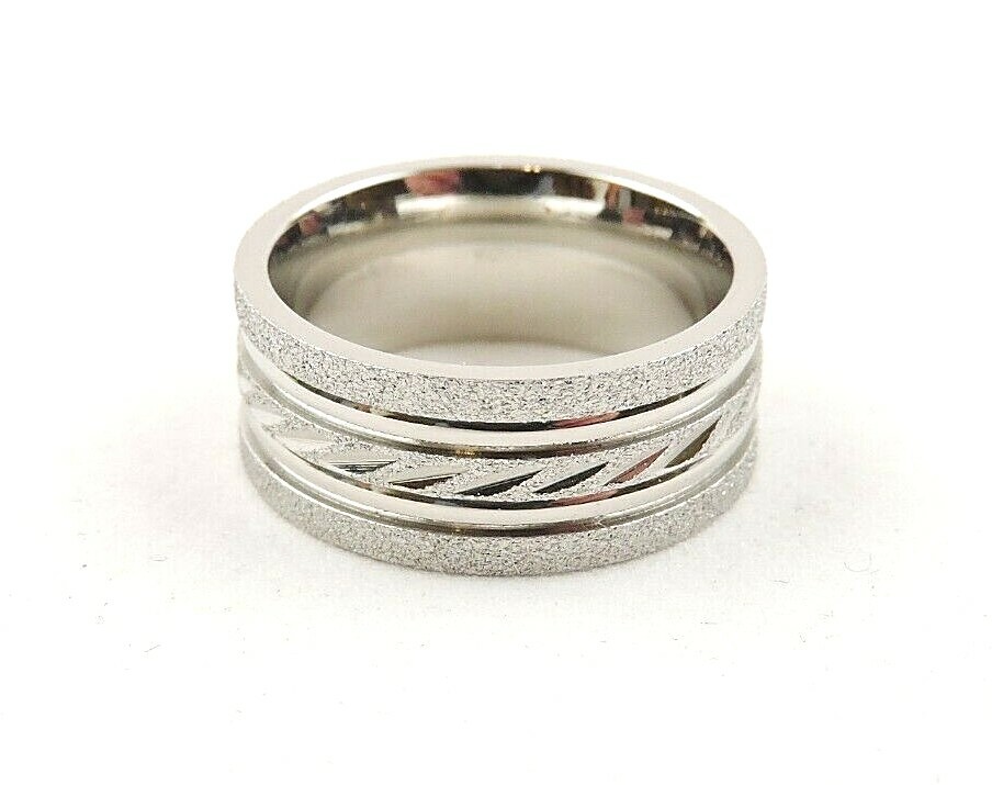 Stainless Steel Textured 8 mm Comfort Fit Band Ring – Free Gift Packaging
