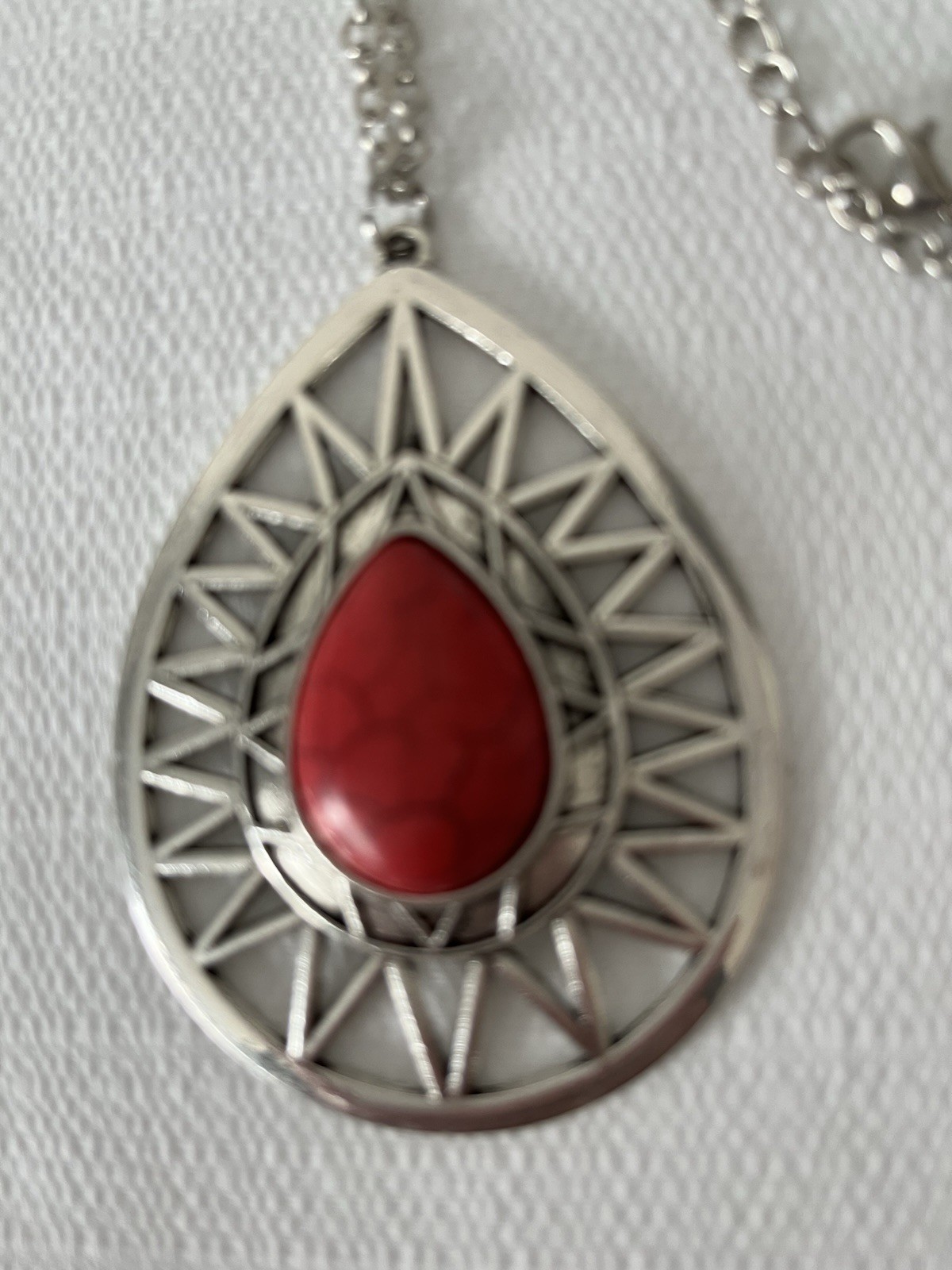 20” Silver Tone Teardrop Pendant Necklace Orange Stone Bezel Cable Chain Lobster