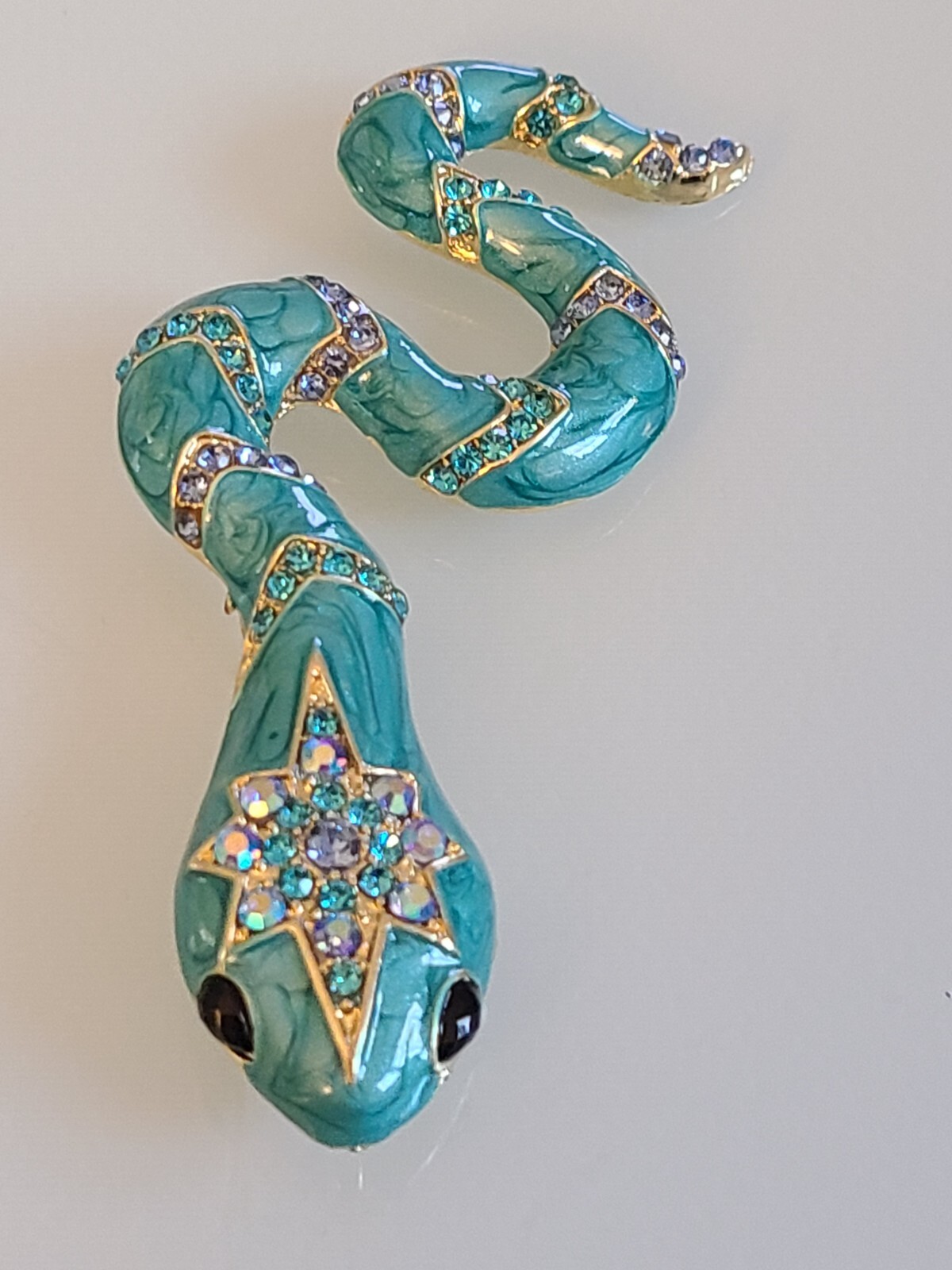 FAB DESIGNER STYLE UNSIGNED HUGE 3.75 INCH SNAKE BROOCH / PENDANT BLUE AURORA