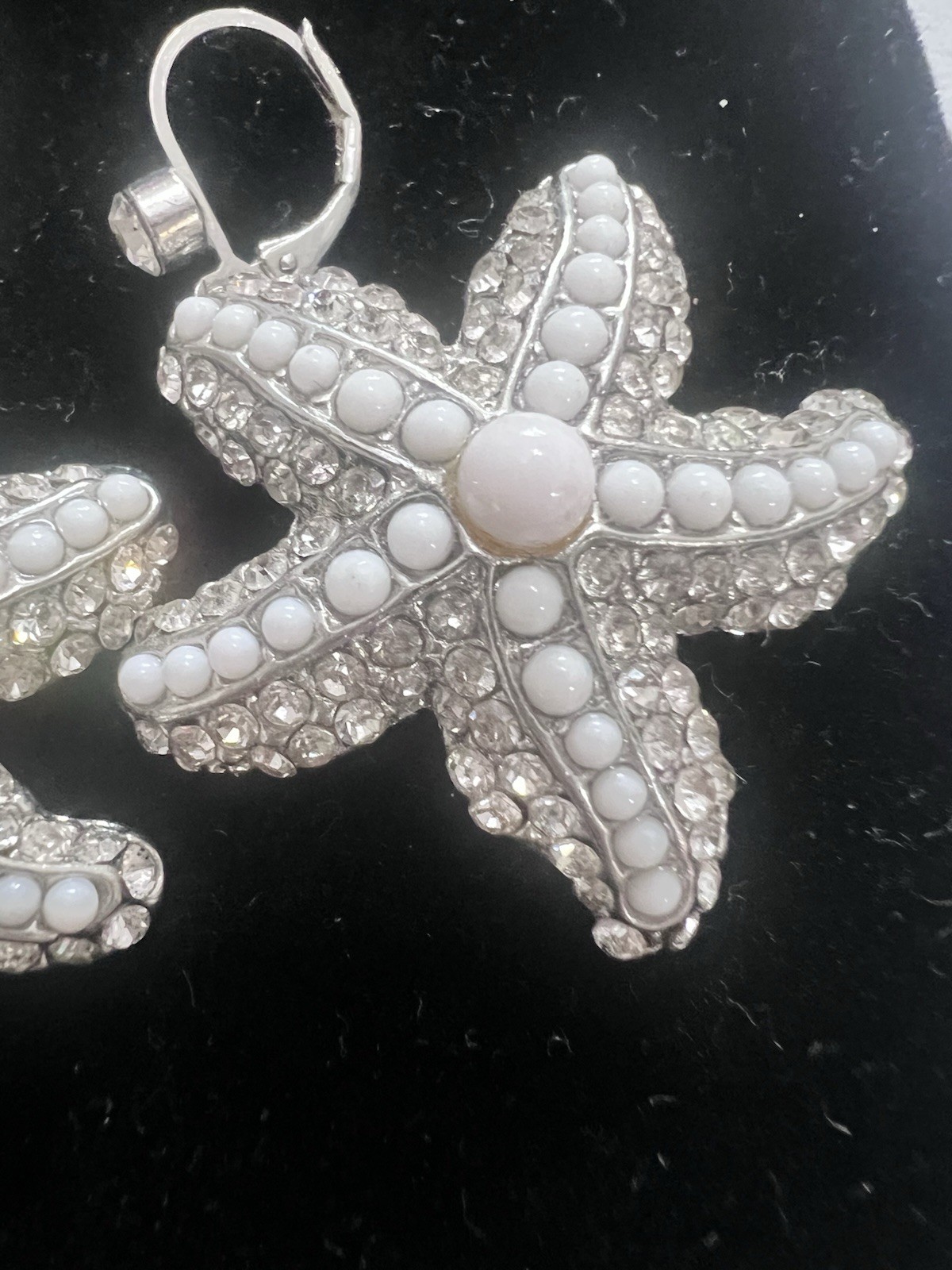 Silver Tone Starfish White/Clear Rhinestone Dangle/Drop Earrings Leverback