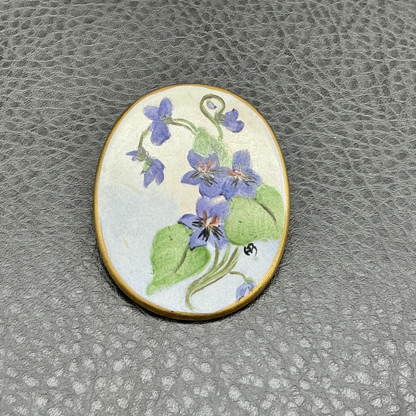 Porcelain Violet Flower Brooch Pin Hand Painted Oval Brass Tone Floral Jewelry