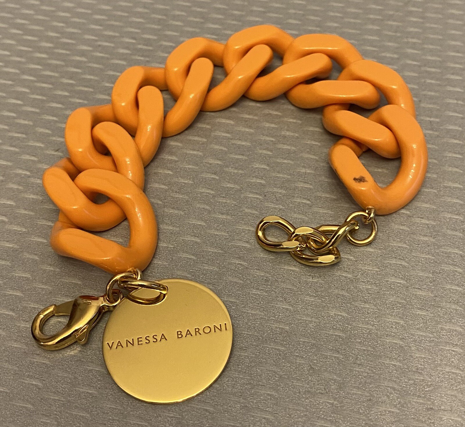 Vanessa Baroni Made in Italy Coral Resin Chunky Curb Link Chain Charm Bracelet