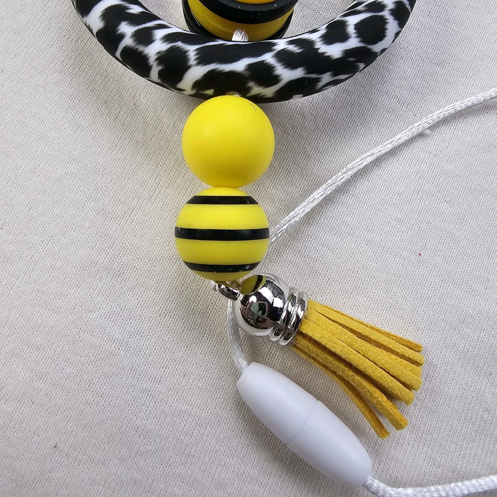 Car Rearview Mirror Charm Silicone Beads Circle Be Kind Bumble Bee And Tassle