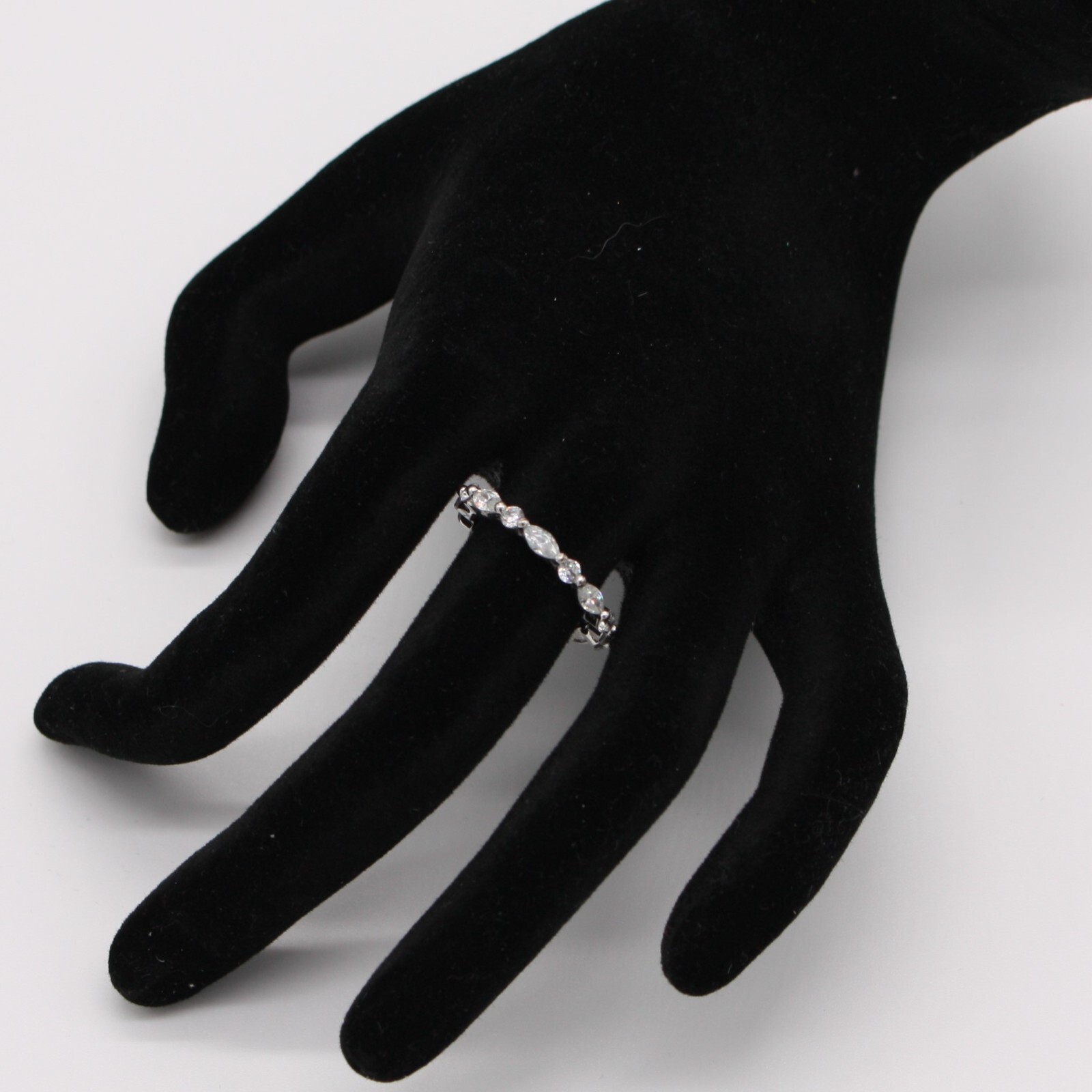 CZ Alternating Stone Silver-tone Stackable Band Ring size 7 NWOT