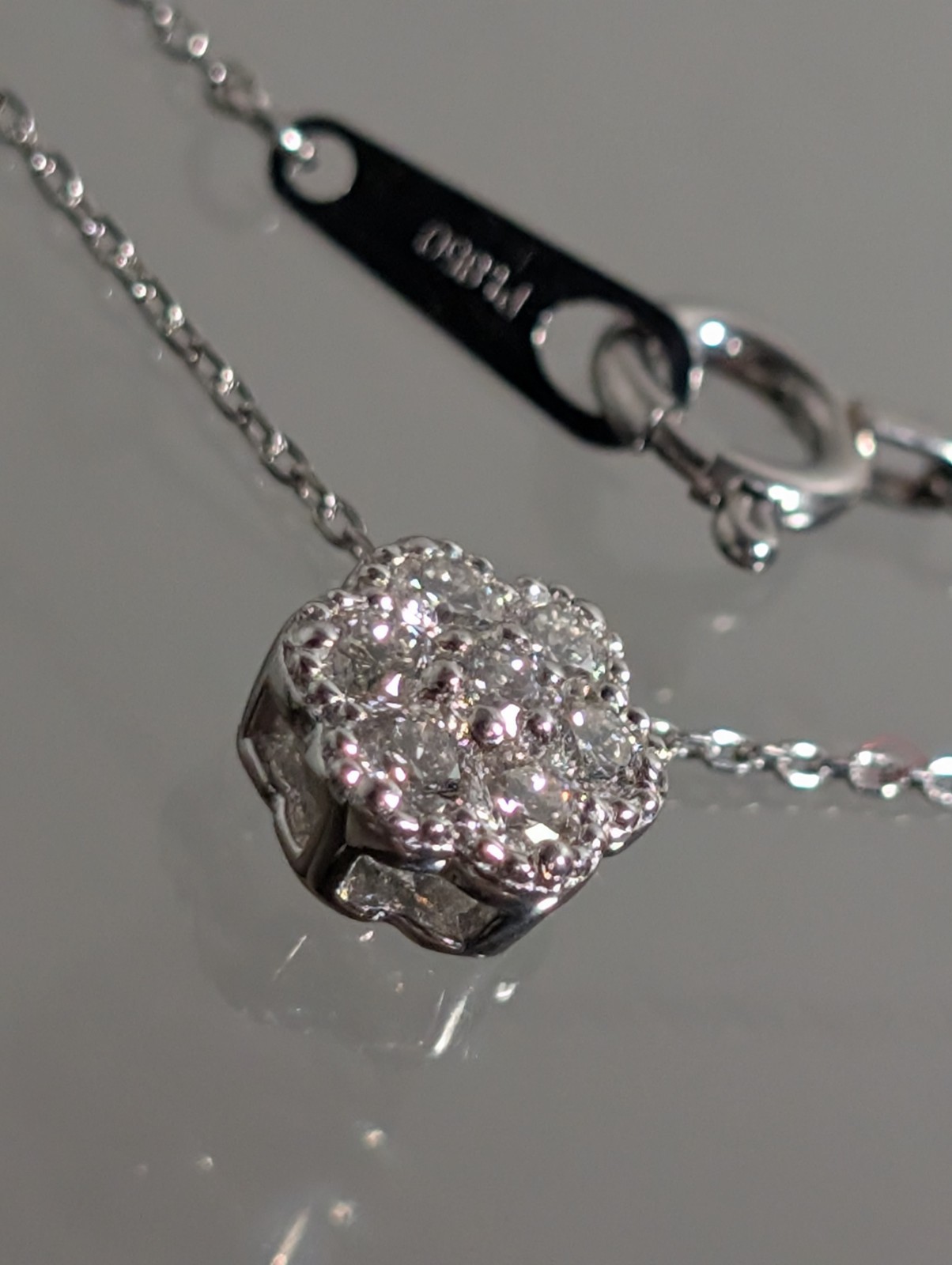 Pt900 0.15ct Diamond Pendant Pt850 15″ Dainty Chain Necklace 1.5grams