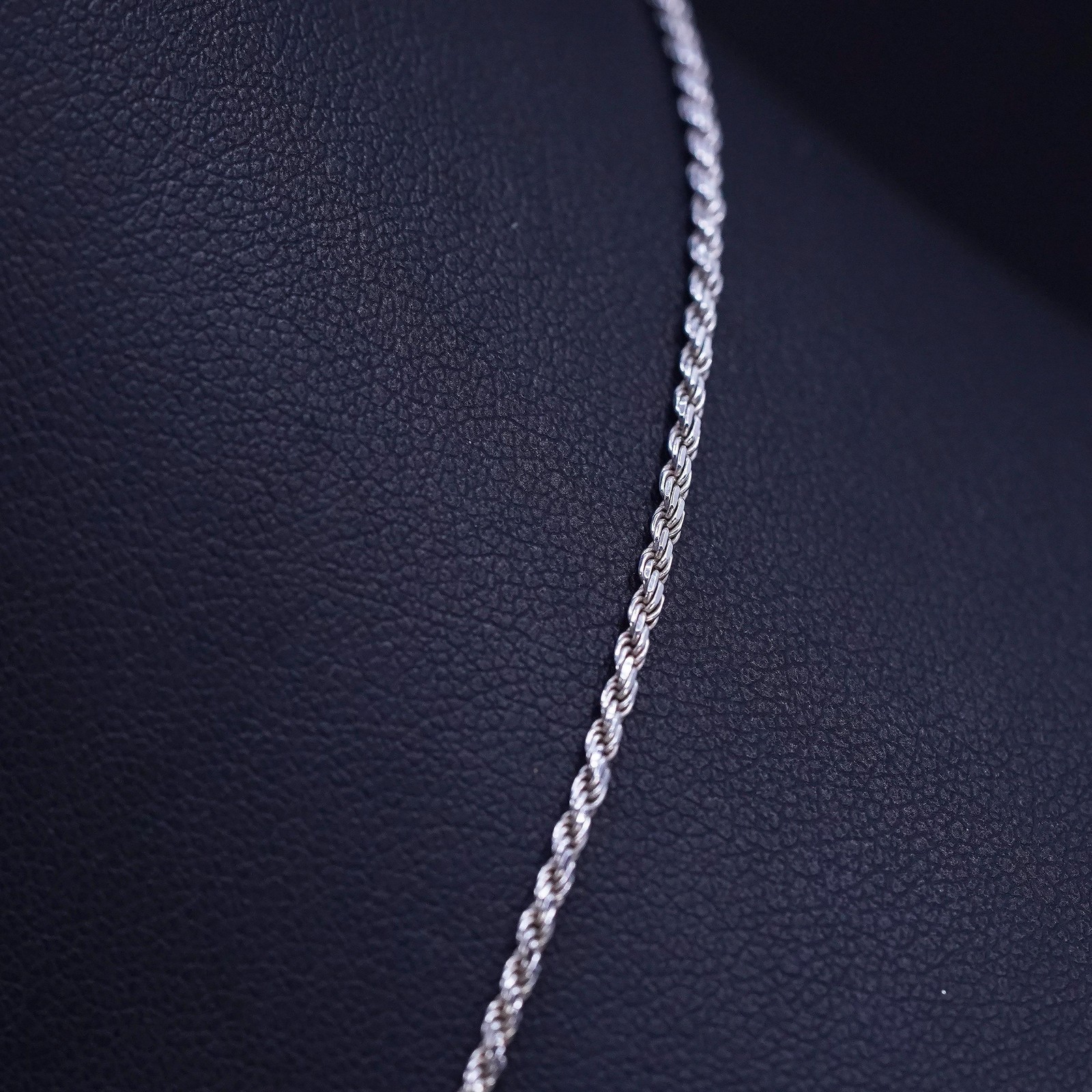 18” 1.6mm, vintage Italian AGI sterling silver 925 rope chain necklace