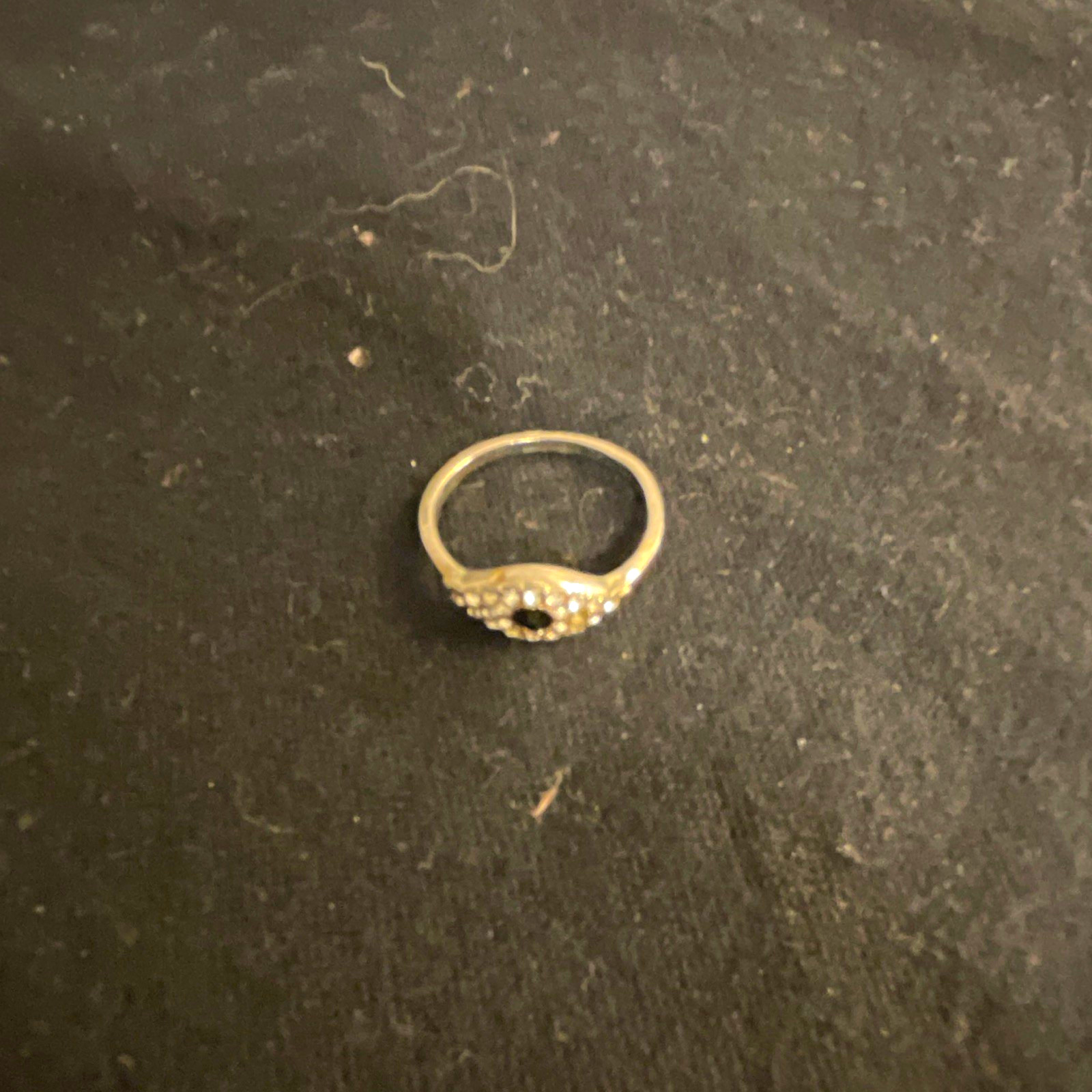 Silver Tone Band Ring with Round Black Center Stone, Size 7 Pre-Owned