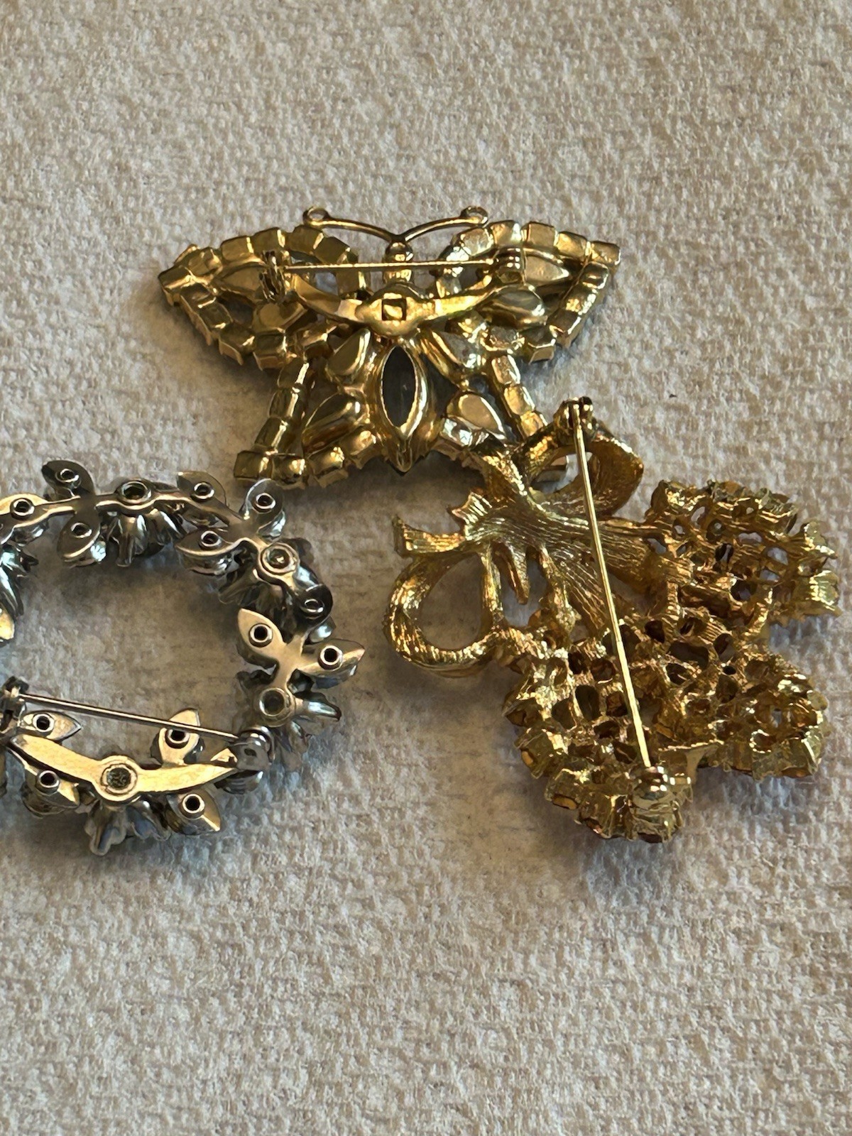 3 Fashion Jewelry Brooches Buttrfly, Round Boralis, Ruby Red Grapes
