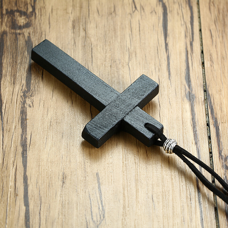 Retro Wood Cross Crucifix Leather Cord Pendant Men Women Necklace Sweather Chain
