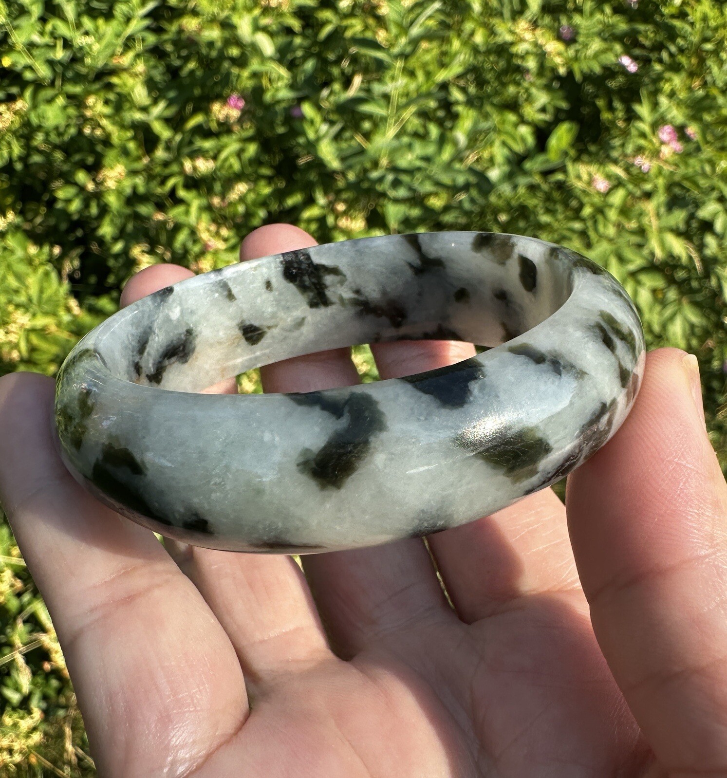 NaturalBurmese Light Ivory Color Jadeite JadeBangle,Thickness16.5×8.5mSize:55.2