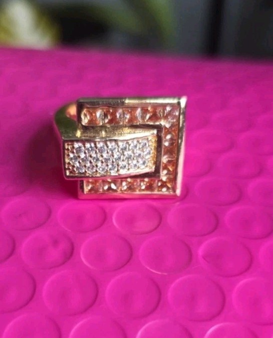 14k Gold Plated Geometric Pavé White Crystal Cocktail Ring Size 9 Round Stone
