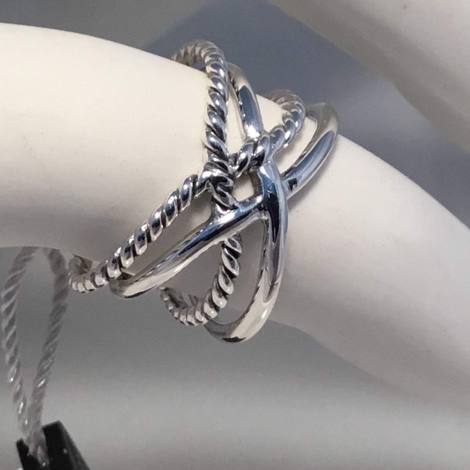 SOLD OUT! SAMUEL B JEWELRY STERLING SILVER DOUBLE CRISS CROSS RING SIZE 7 NWT