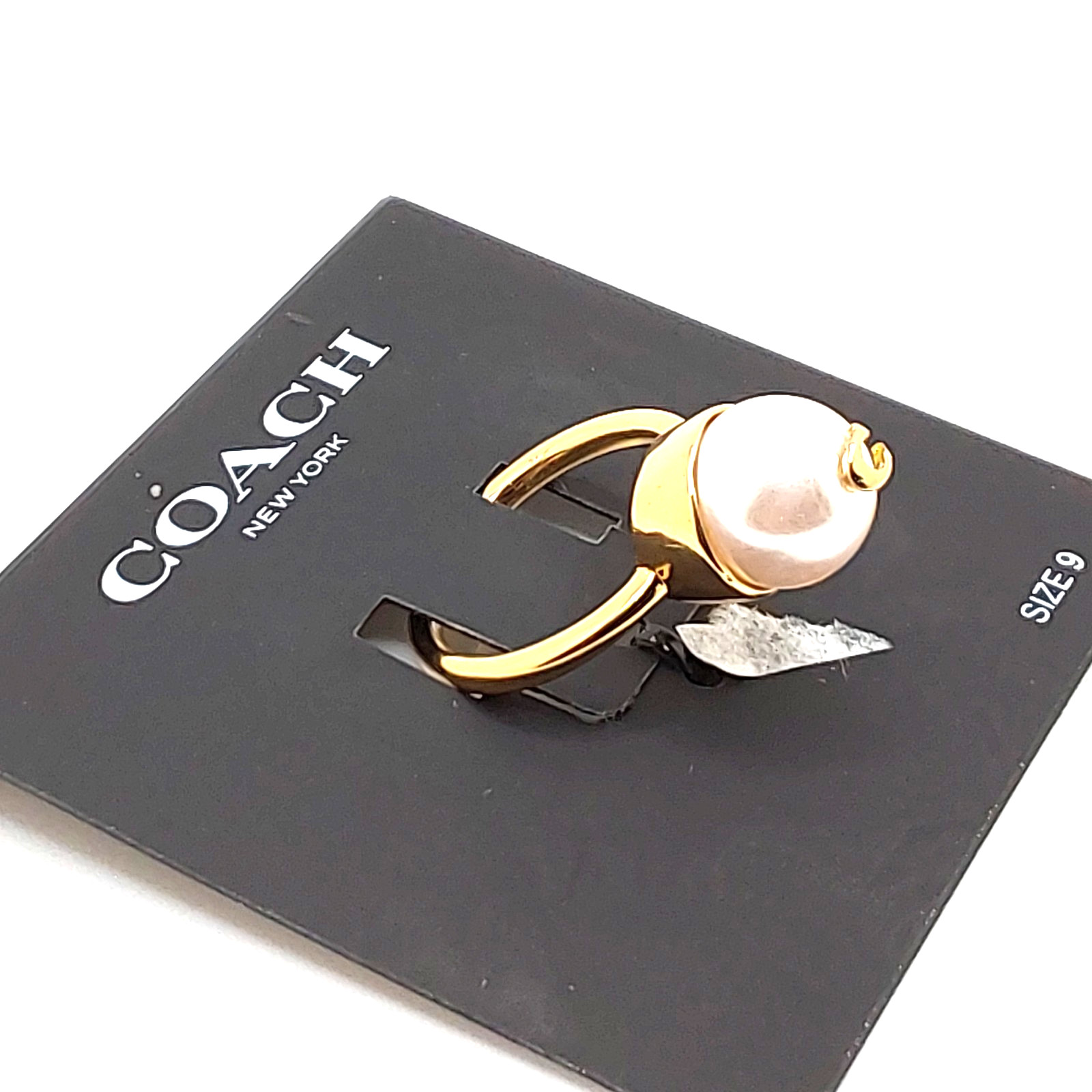 Coach New York Signature C Gold Tone Solitaire Pearl Ring Women’s Size 9