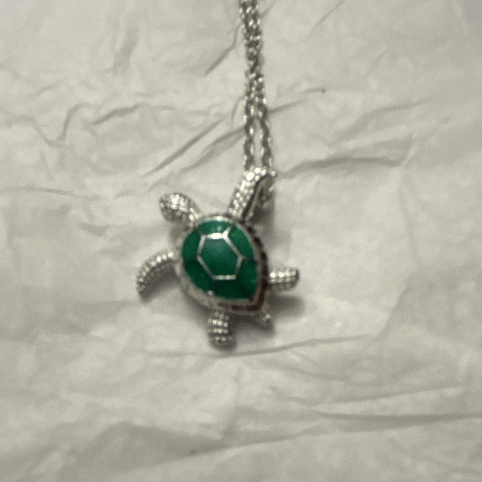 Silver Tone Cable Chain Necklace Green Enamel Turtle Charm Pendant Sea Life