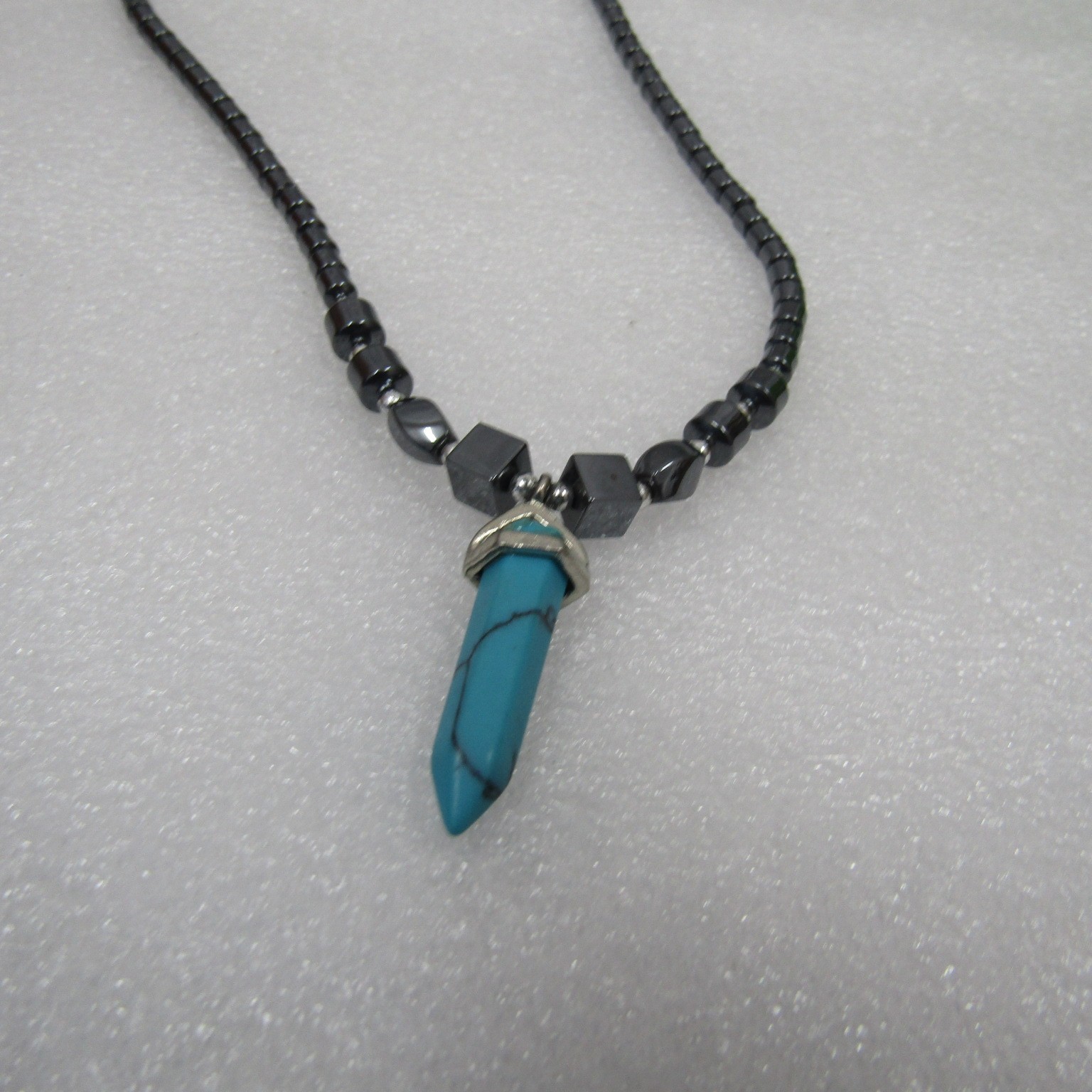 Women’s Jewelry Black Necklace Hematite Beads None Magnetic