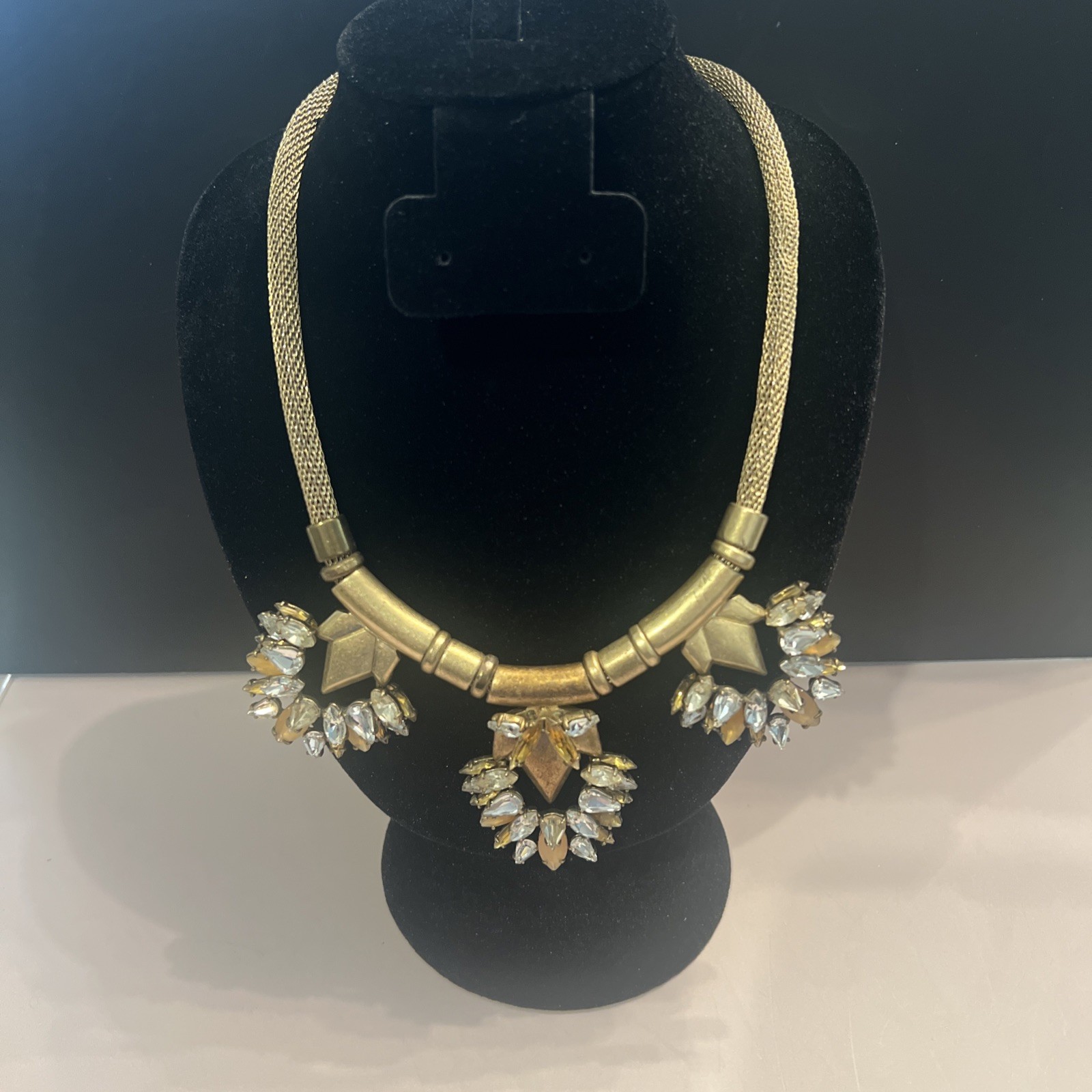 STELLA & DOT Designer Signed Gold Vintage & Faceted Stone Statement Necklace