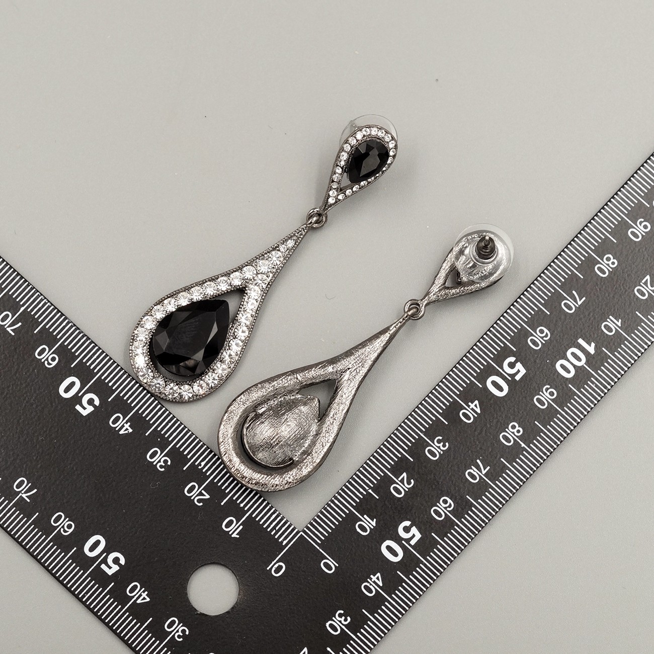 Gunmetal Plated Black Jet Crystal Rhinestone Chandelier Drop Dangle Earrings 274