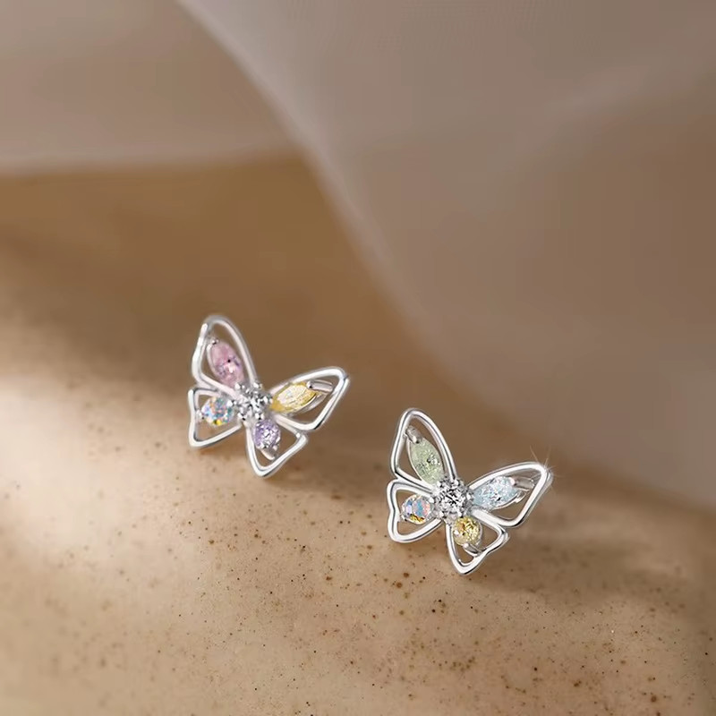 France Crystal Dragonfly Planet Earrings Exquisite Zircon No Allergies No Rust E