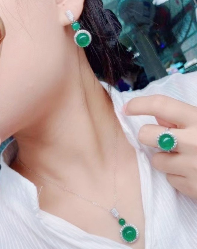 3pcs set Egg Shaped Imitation Jade&CZ Inlay Silver Plated Necklace Earrings Ring