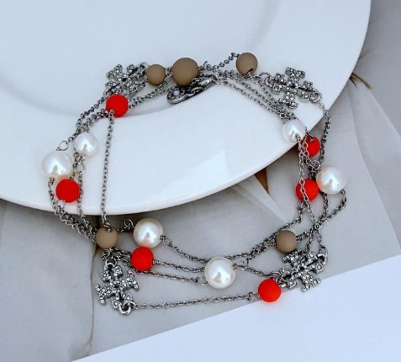 New Burch Kira Silver And Pearl And Red Bizu Long Necklace with Pouch 98Cm