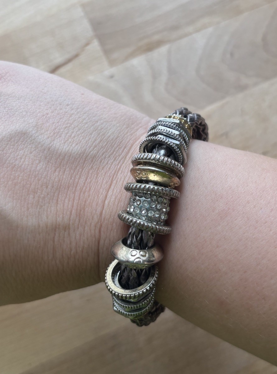 CHICO’S Braided Charm Bracelet Mixed Metal Bead Charms Magnetic Clasp 8 in