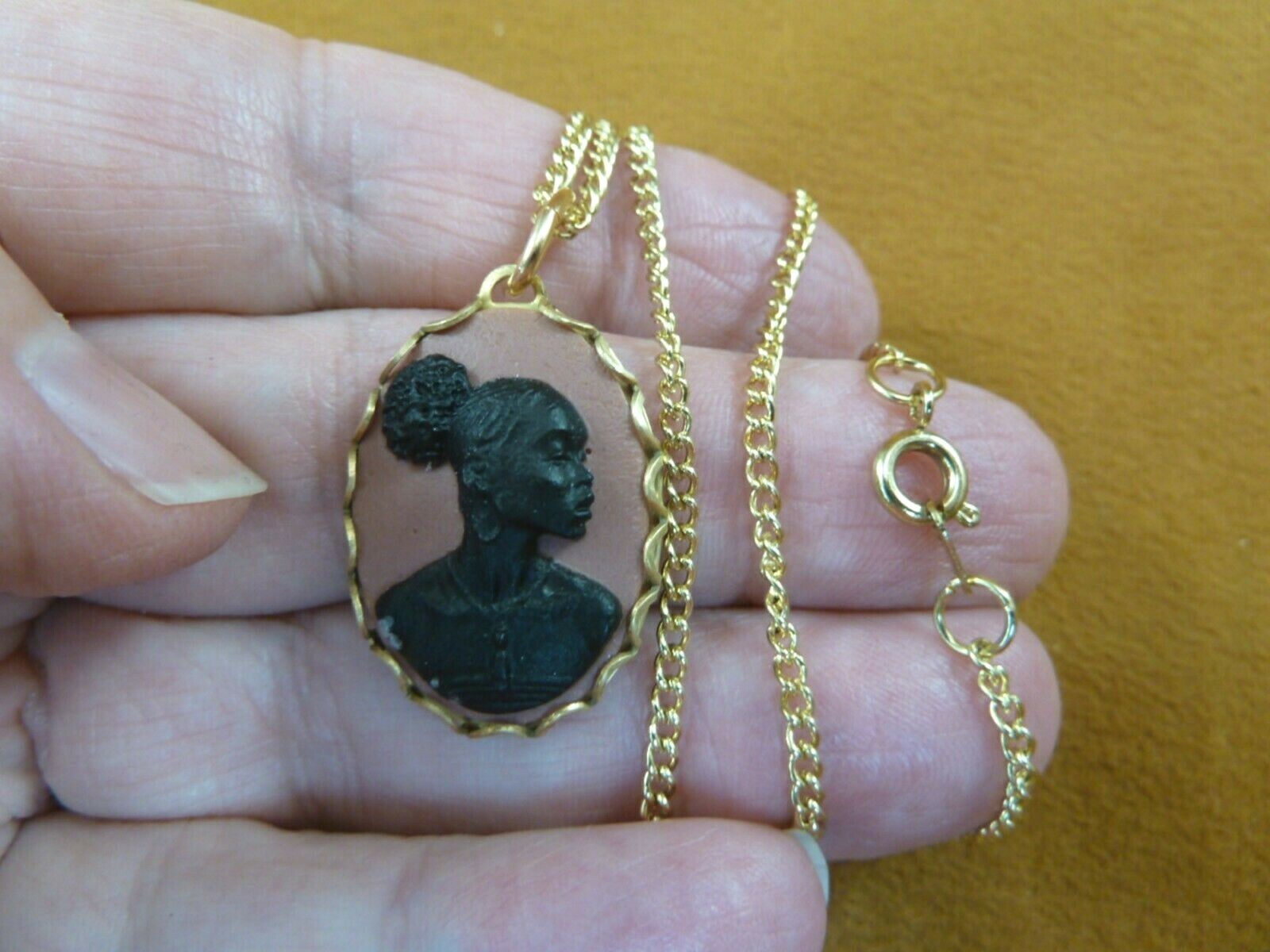 CA10-182) RARE African American LADY brown + black CAMEO brass pendant necklace