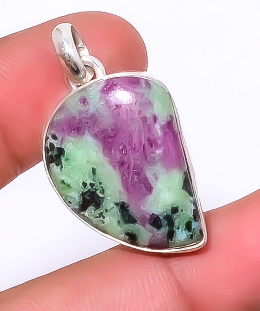 Ruby With Zoisite – Longido Mines 925 Sterling Silver Jewelry Pendant 1.37″ A3