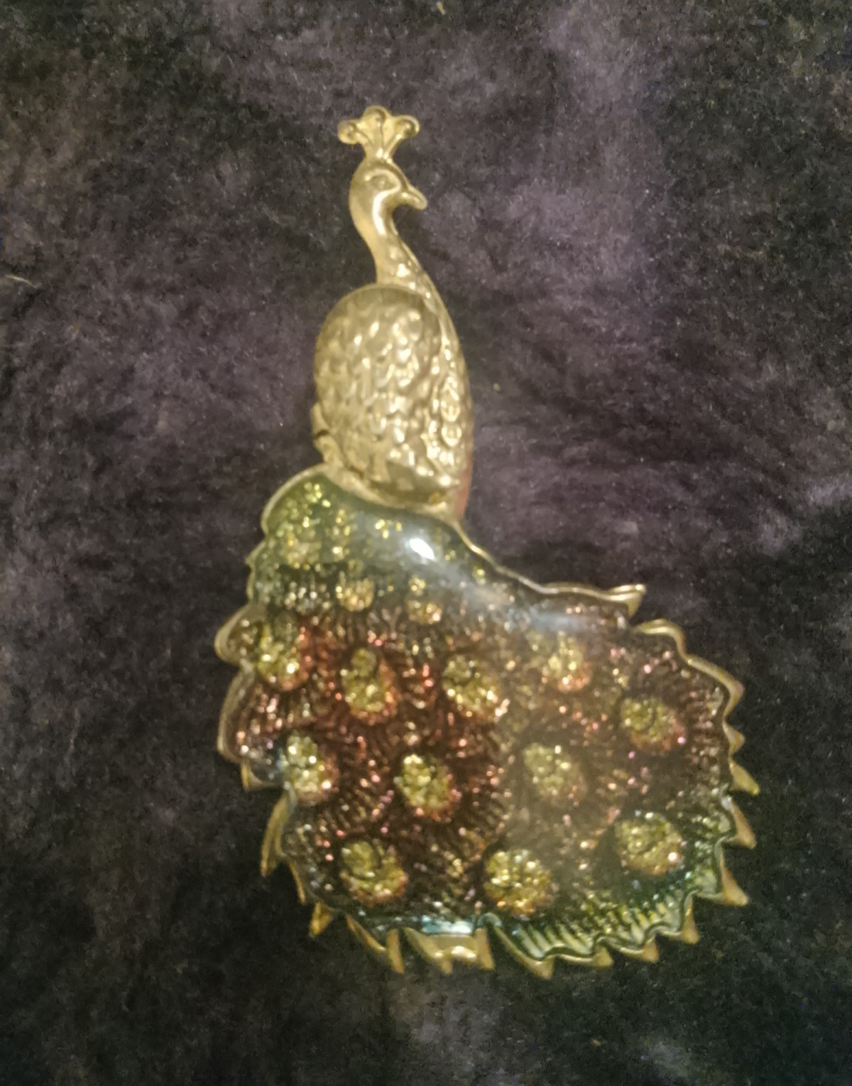 Peacock Bird Brooch Pin Gold Tone Metal Green Pink Enamel Animals & Insects