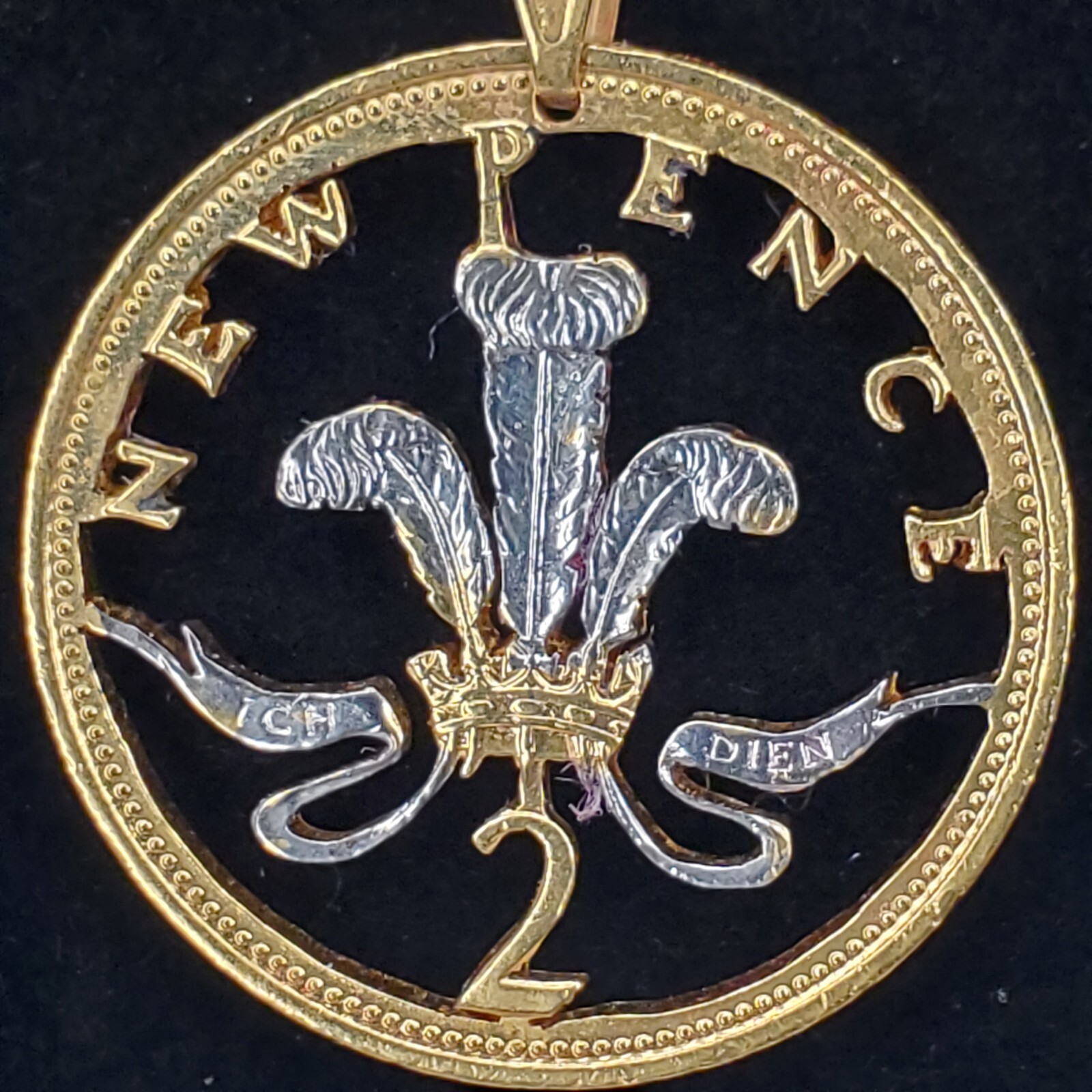 United Kingdom UK 2 New Pence Hand Cut Coin Pendant Gold Plated Necklace