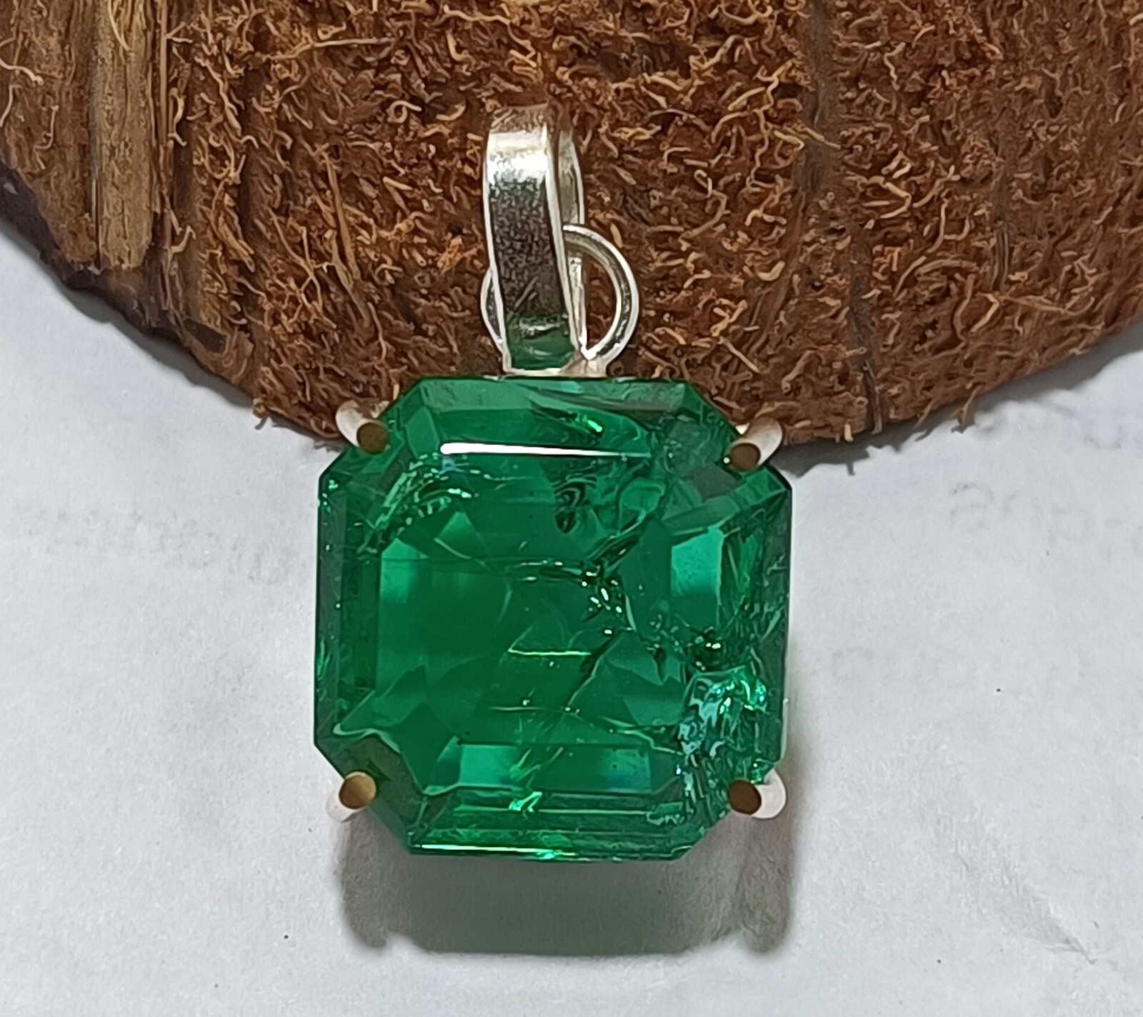 40.35 Ct Stunning Emerald 925 Solid Silver Square Cut Pendant Gemstone