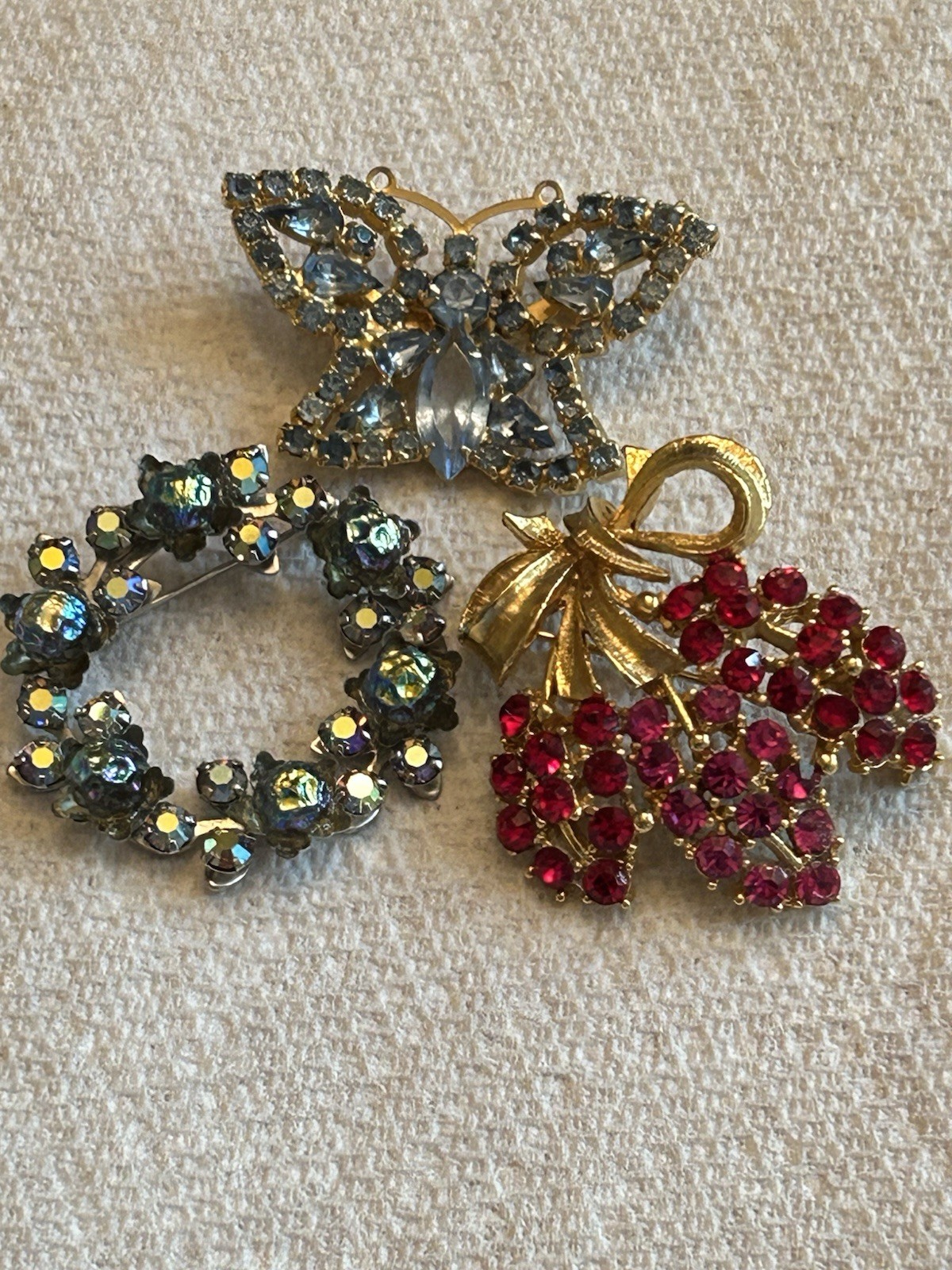 3 Fashion Jewelry Brooches Buttrfly, Round Boralis, Ruby Red Grapes