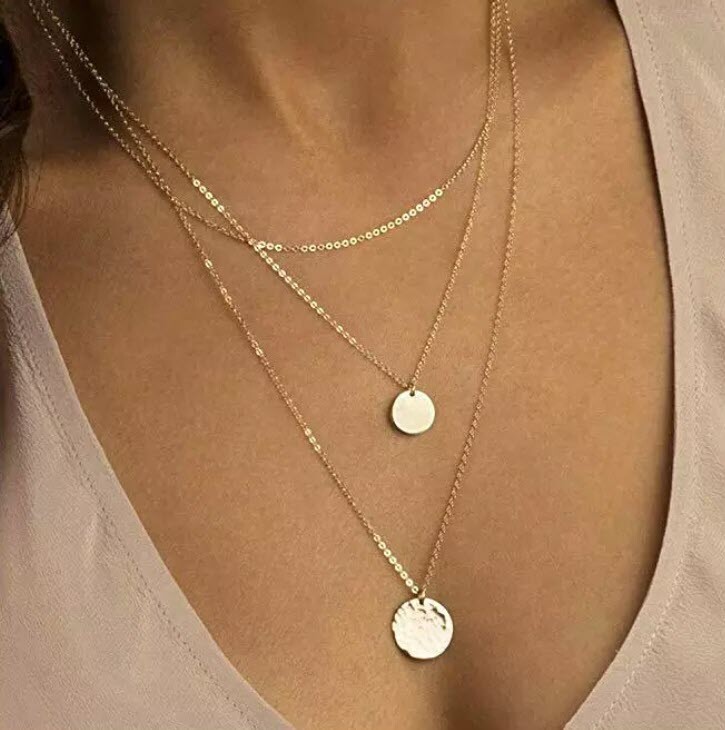 Multi Layered Pendants in Gold Makes for a Spectacular Night Out