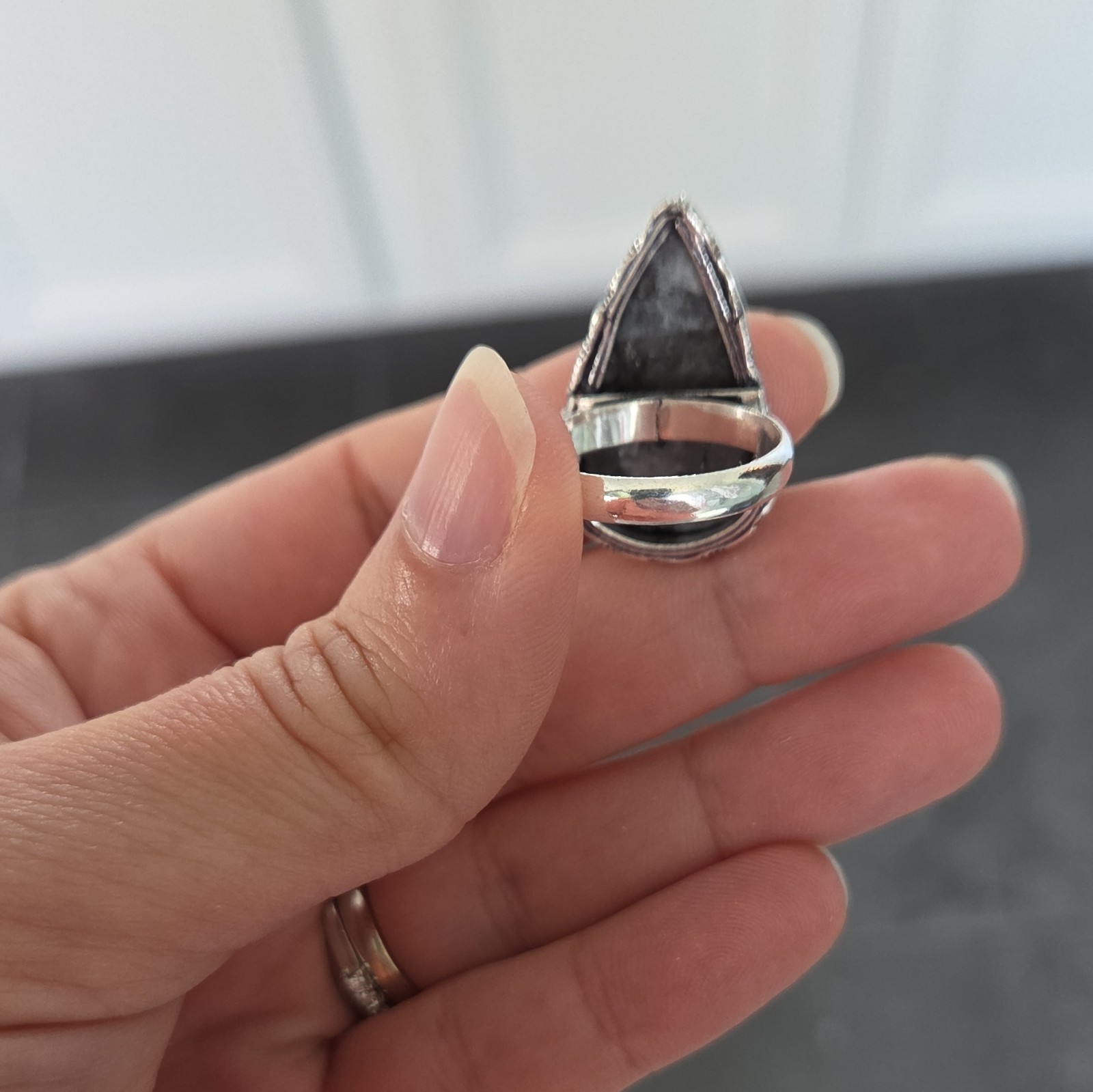 Teardrop Black Stone Bezel Set Cocktail Ring Size 7