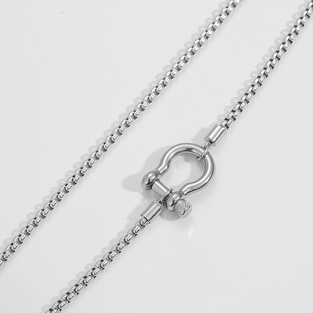 Fashion sports style stainless steel carabiner necklace 18inch 45cm