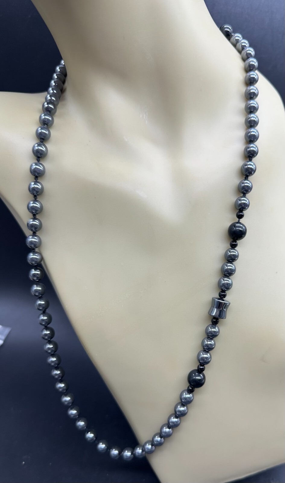ESTATE POLISHED HEMATITE BEAD BALL BARREL STRAND STRING NECKLACE 28″