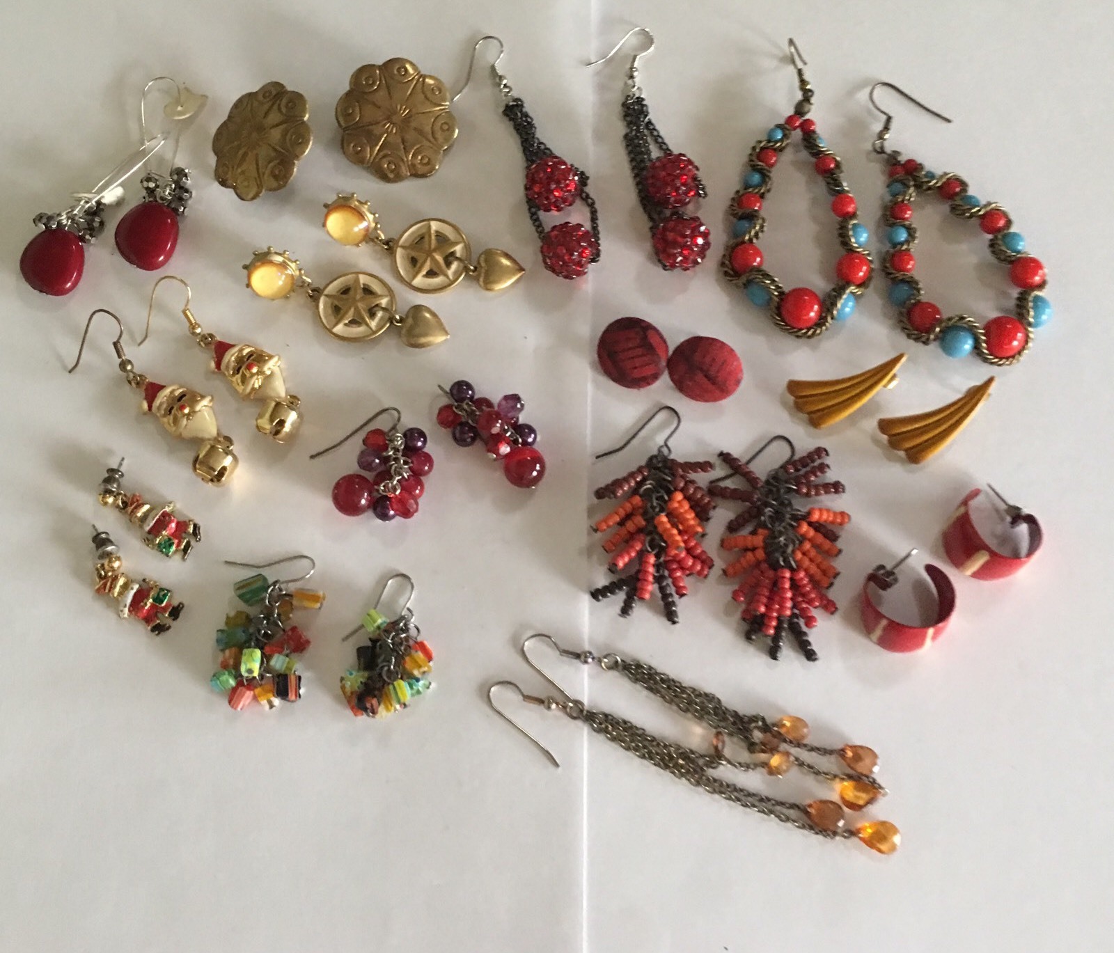 Lot Of 14 Women’s Pierced Costume Dangle Earrings Nice Variety