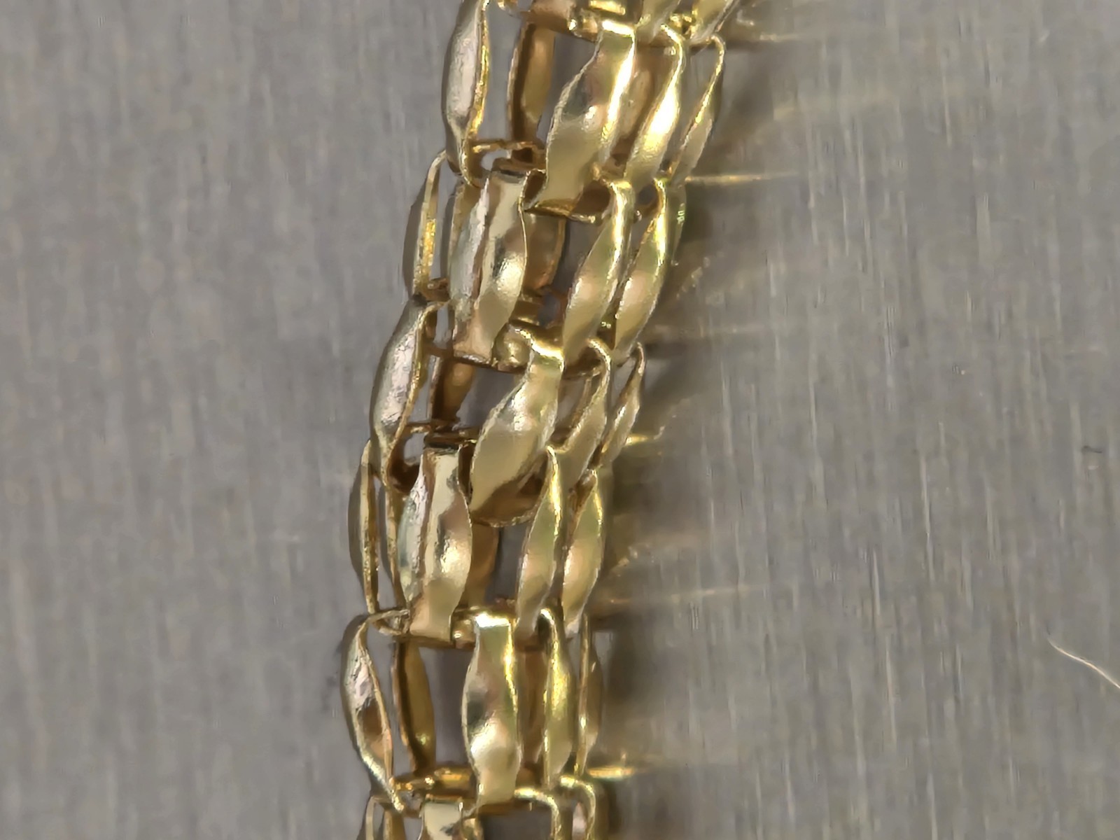 Fancy Puffed Link Necklace & Bracelet Set in YG ION Plated Titanium? Steel