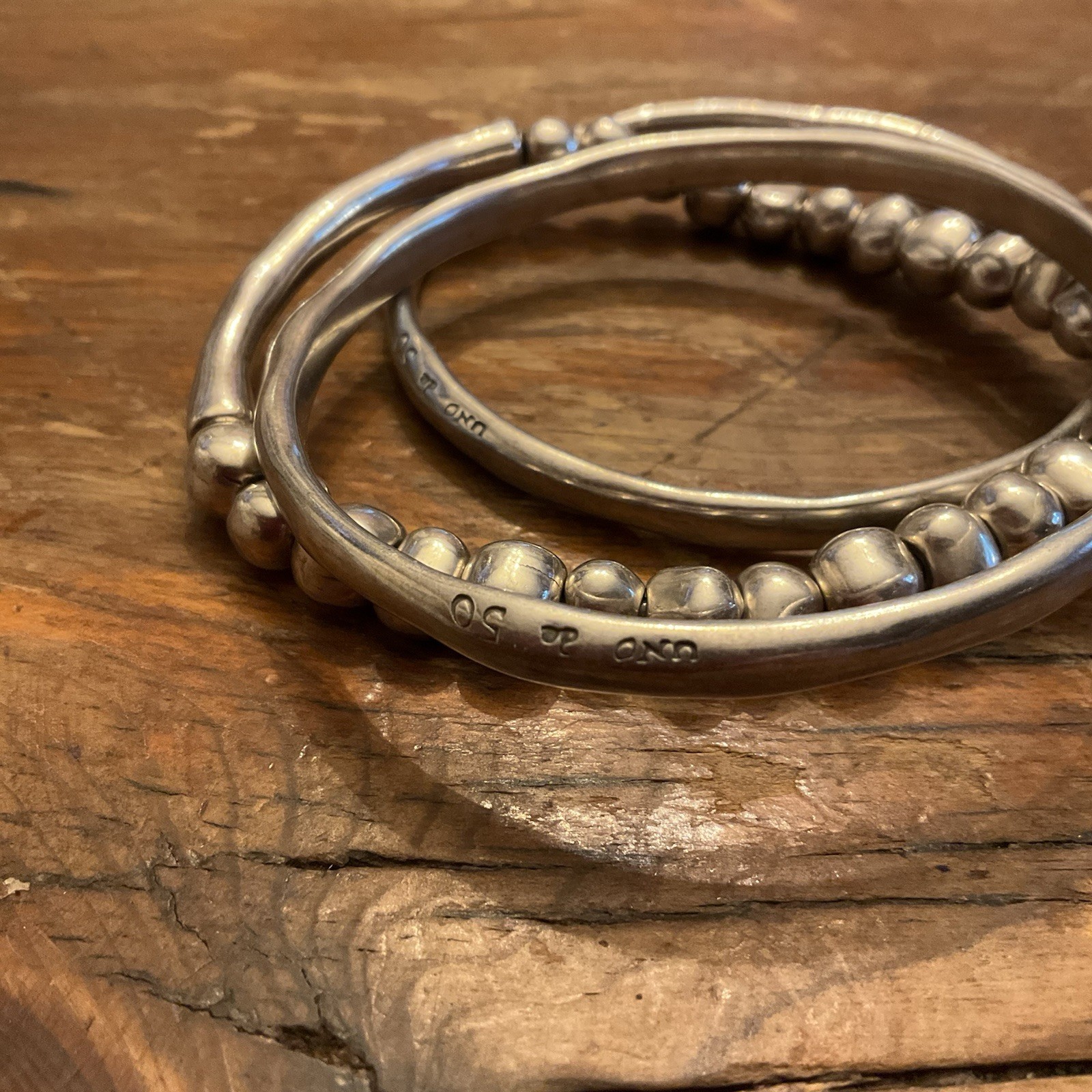 Awesome Vintage Signed Uno de 50 Triple Bangle Silver Tone Bracelet