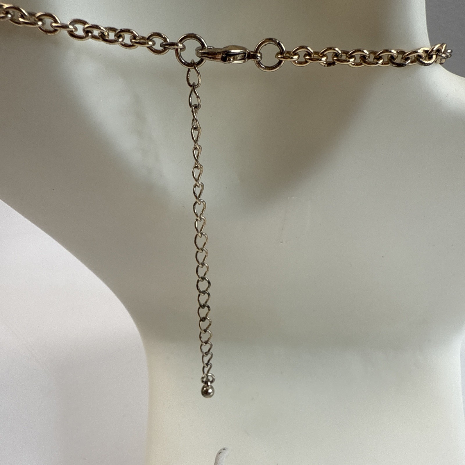 Women’s Mint Green Gold Tone Curved Bar Statement Fashion Necklace 19-22″ Chain