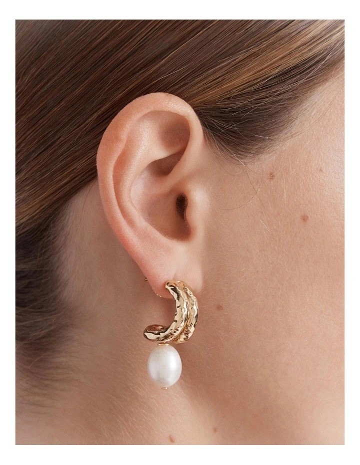 Mimco Reflective Pearl Hoop Earrings in Gold