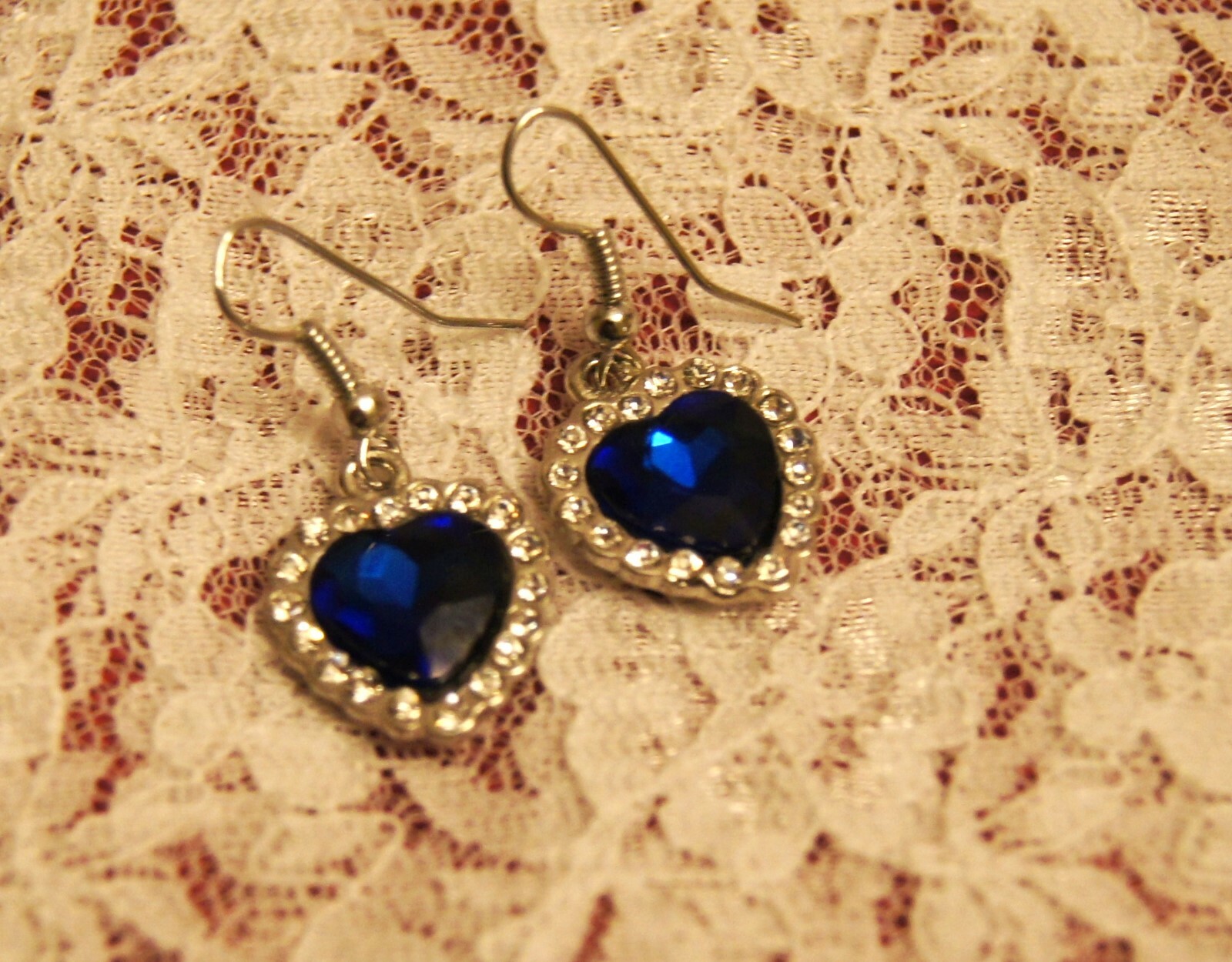 NEW Faux Sapphire & Diamond – Heart Shaped Pendant & Earring Set