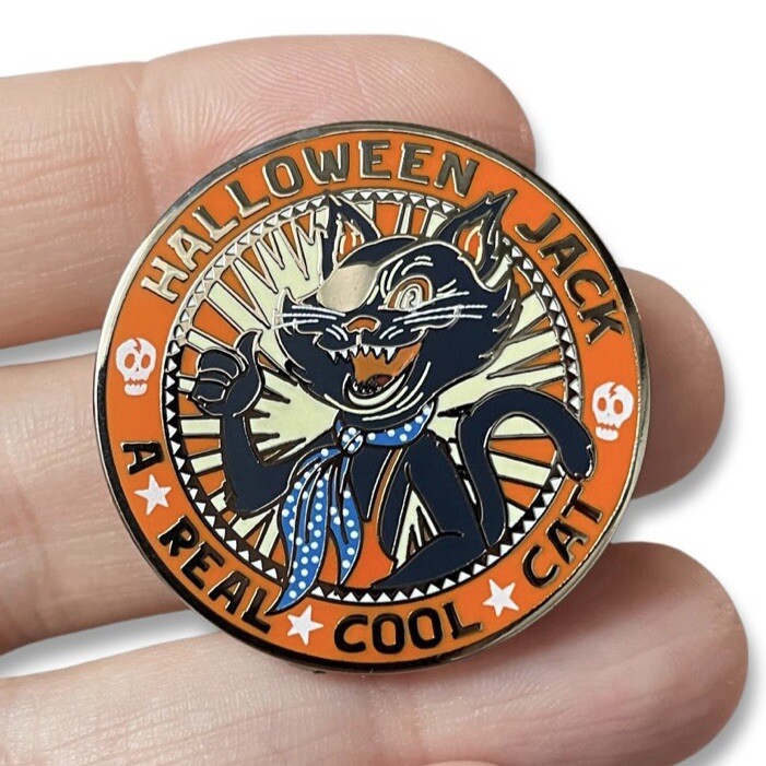 DAVID BOWIE: HALLOWEEN JACK METAL ENAMEL PIN