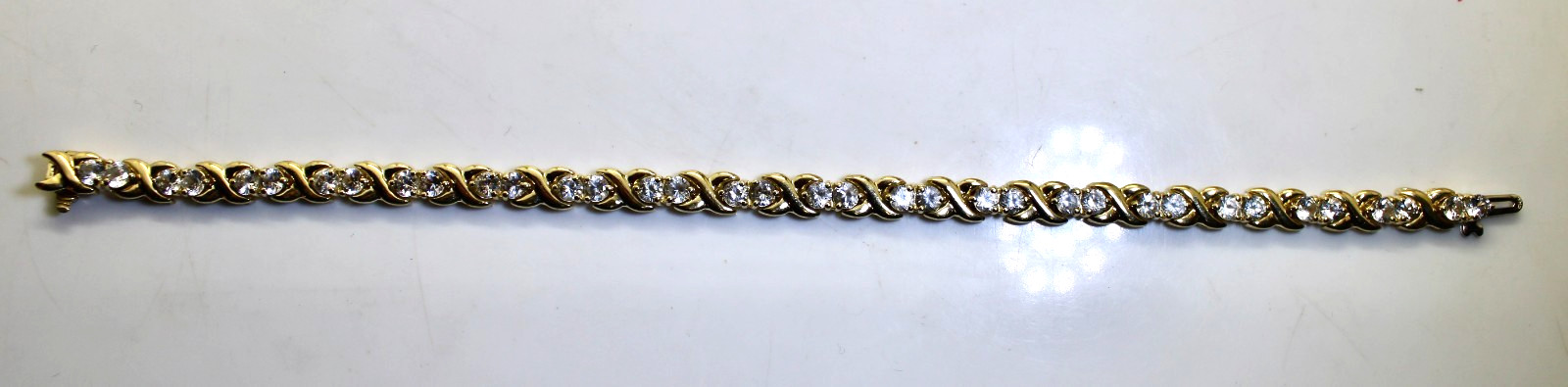 Beautiful 10K Solid Yellow Gold 4.32 Ct CZ Tennis Style 7.5″ Bracelet, 11.5 Gram