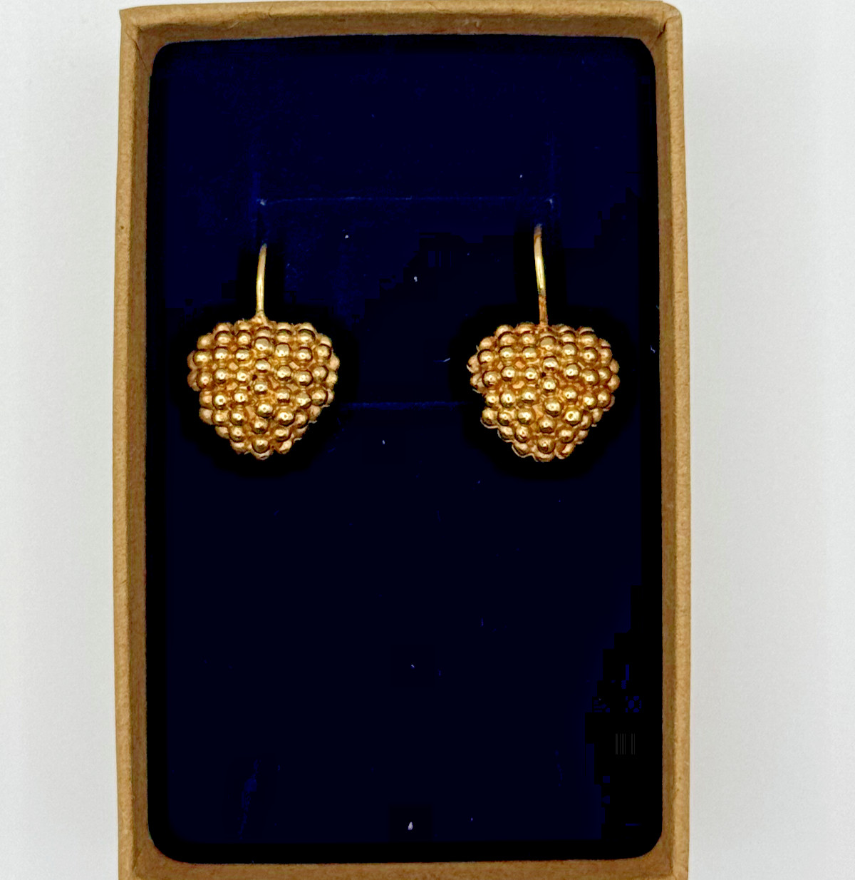 ✨ Gold Heart Leverback Earrings