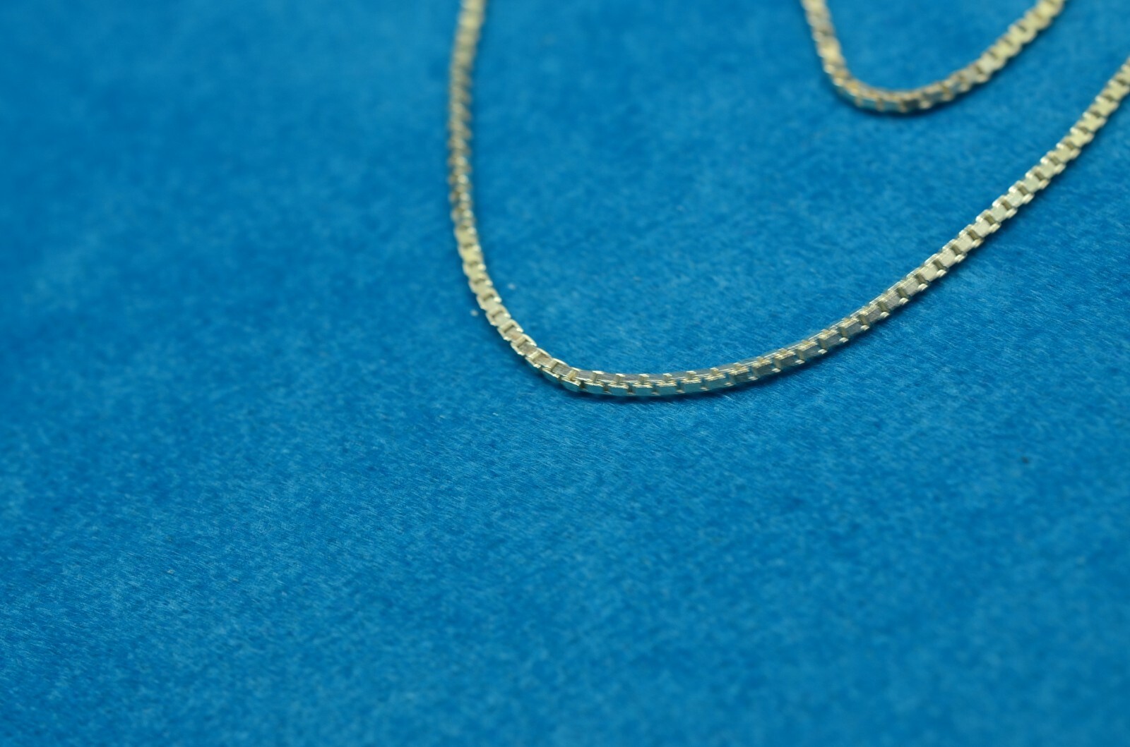 24″ Silver Plated box chain necklace 0.8mm