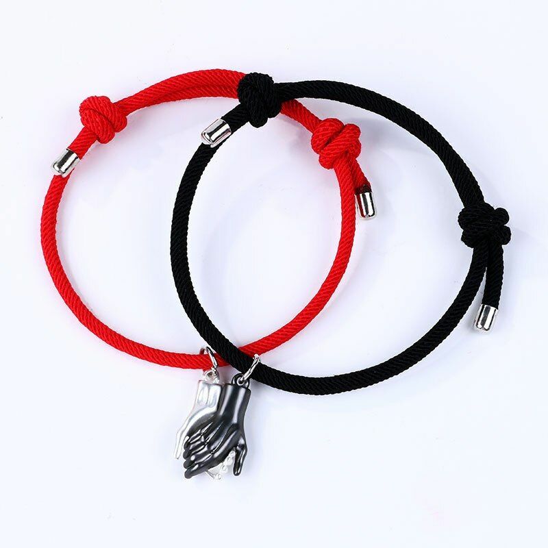 2 Pcs Magnetic Lover Couple Bracelet Heart Pendant Bracelets Fashion Jewelry NEW