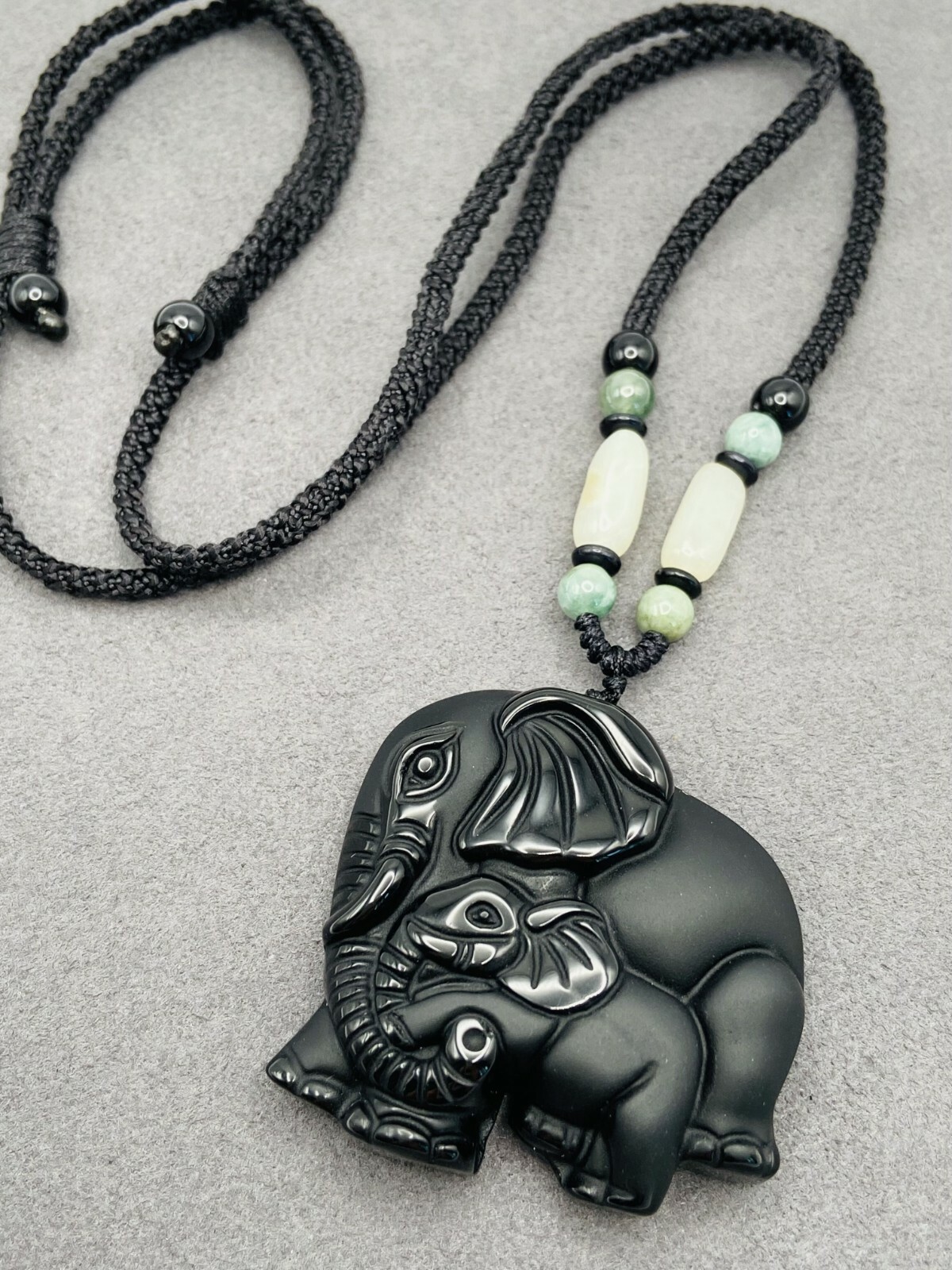 Jade Obsidian Elephant Animal Charm Pendant Necklace Beads Cord Handmade Carved