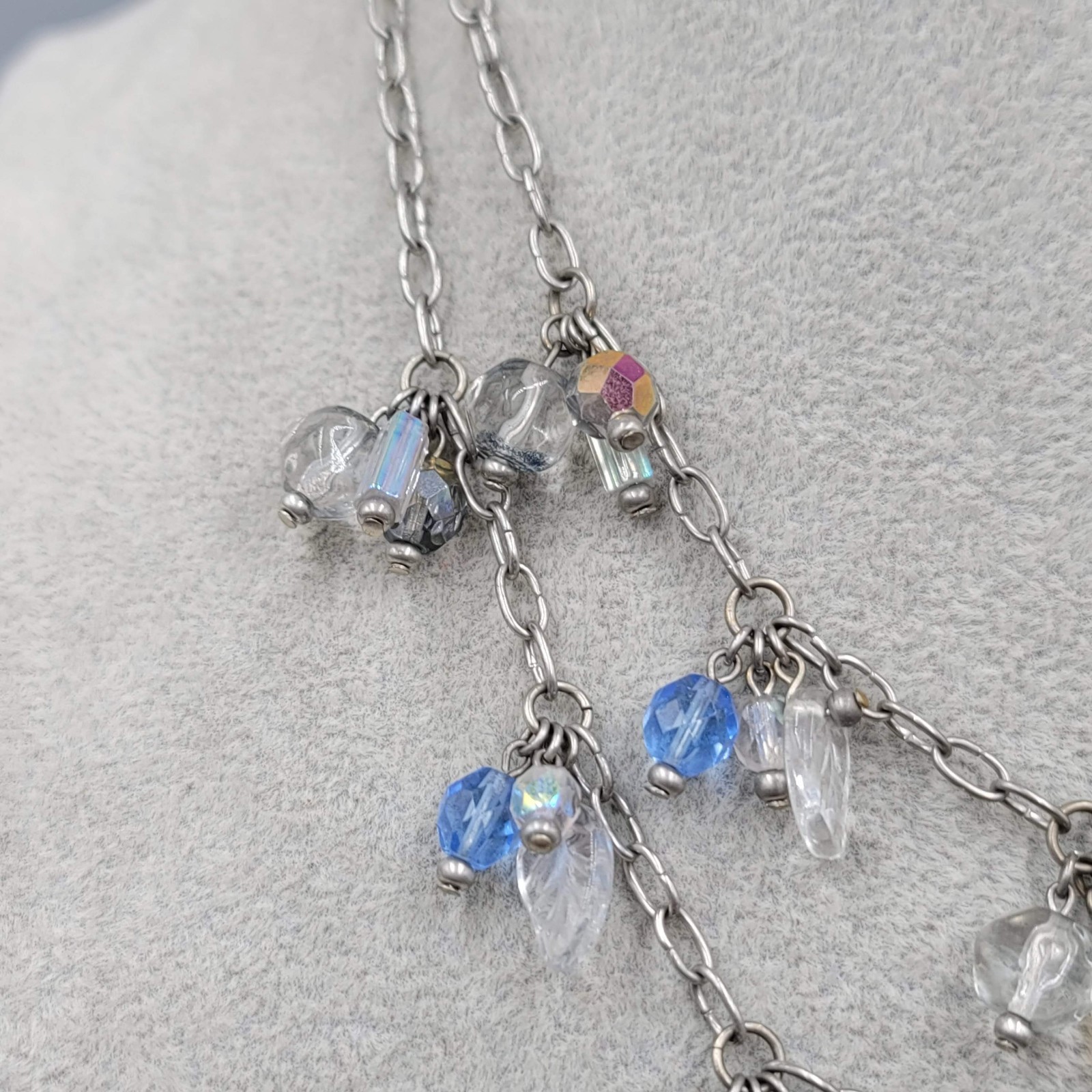 Blue & Clear Glass Bead Necklace Silver tone Triple Chain Layered 18″ adjustable