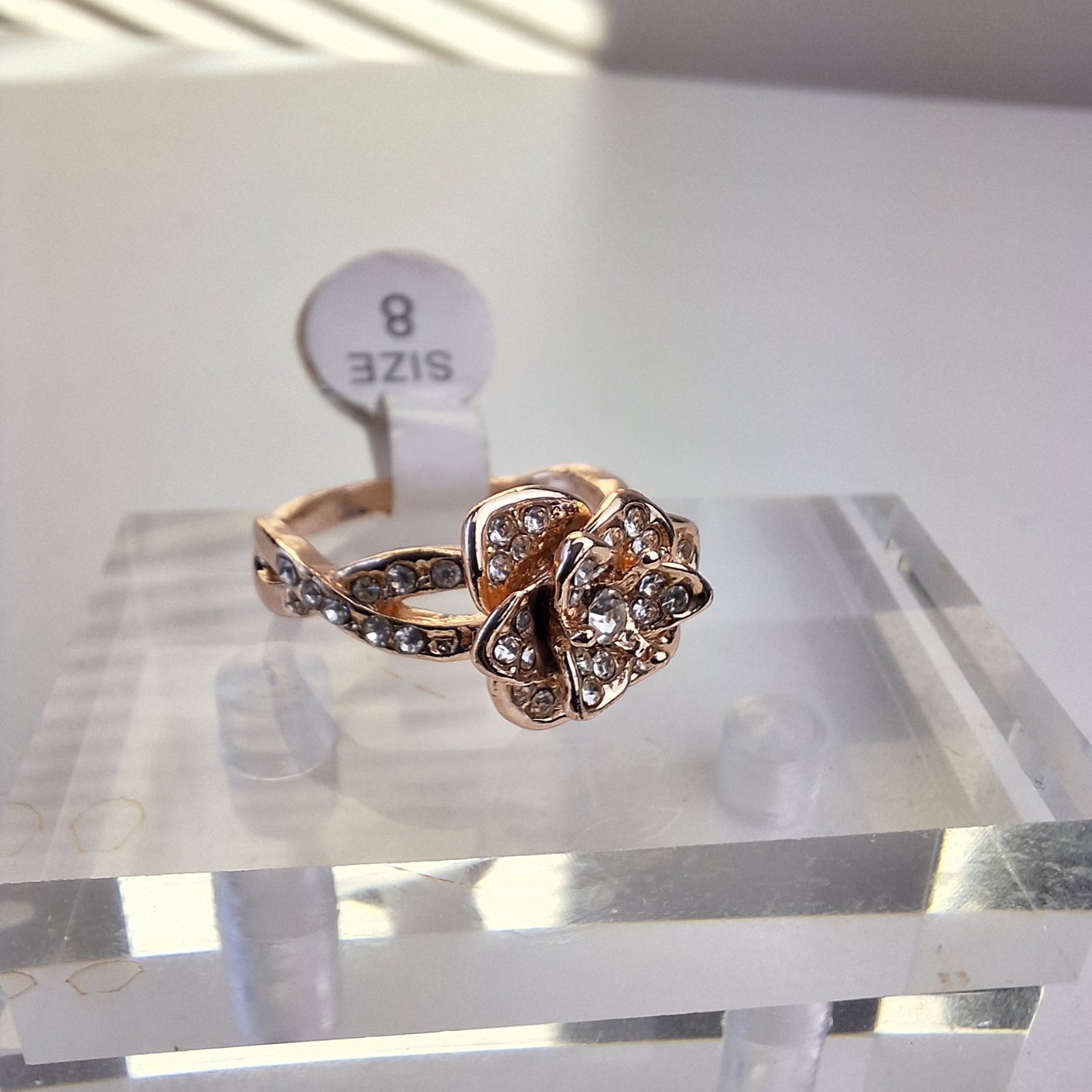 Rose Gold Color Flower Rhinestone Cluster Ring Womens Size 8